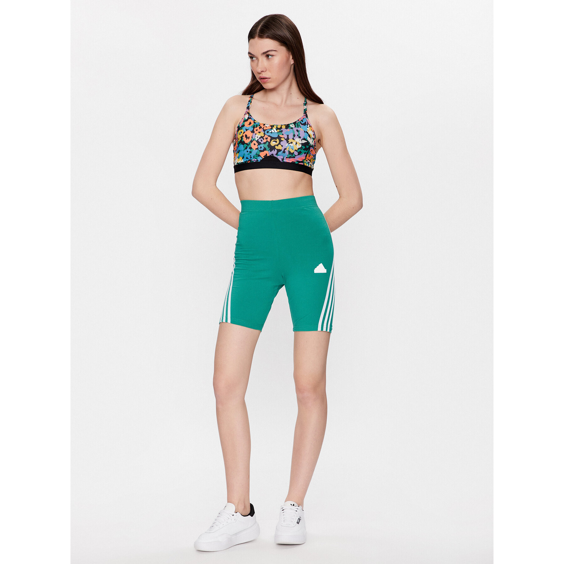 adidas Pantaloni scurți sport Future Icons 3-Stripes Bike Shorts IC0528 Verde Slim Fit - Pled.ro