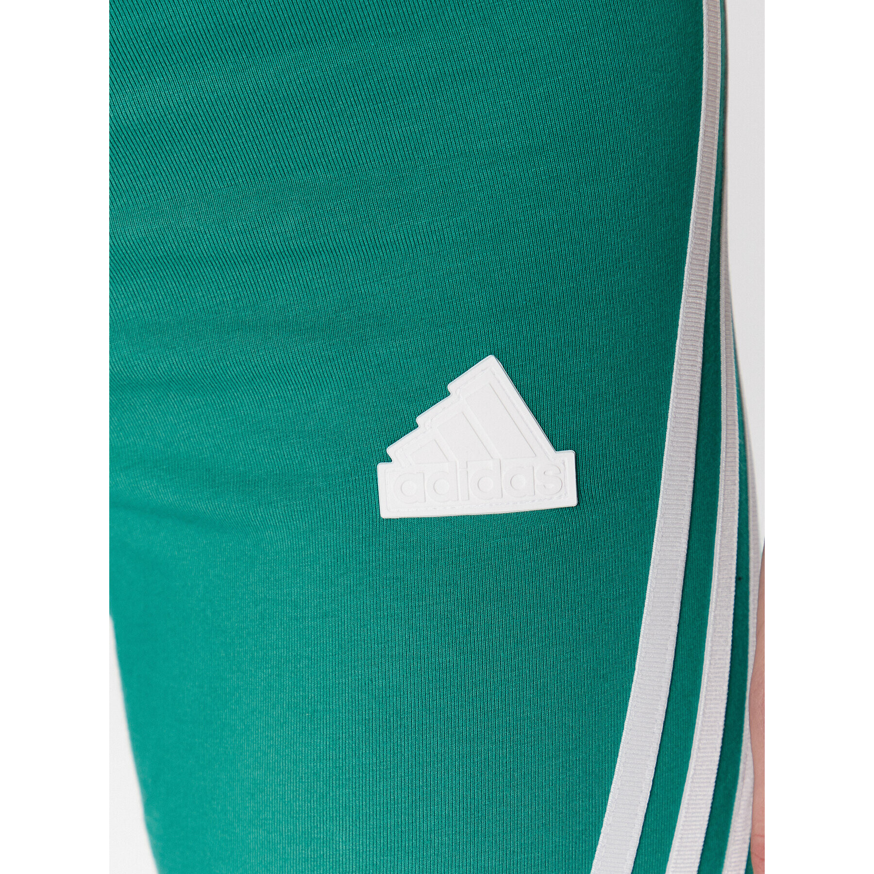 adidas Pantaloni scurți sport Future Icons 3-Stripes Bike Shorts IC0528 Verde Slim Fit - Pled.ro