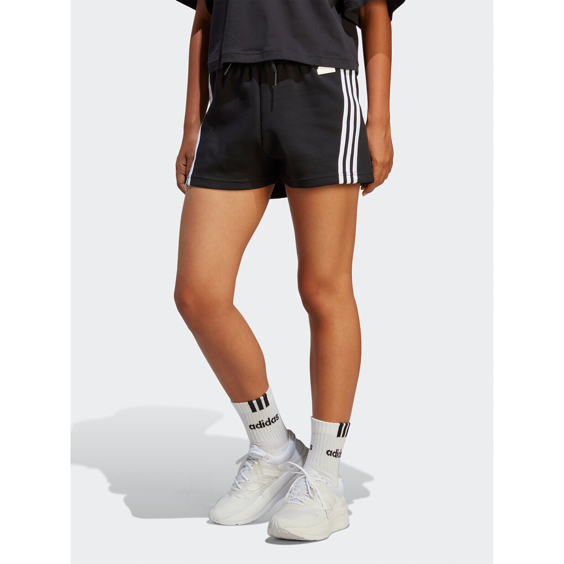 adidas Pantaloni scurți sport Future Icons 3-Stripes Shorts HT4712 Negru Regular Fit - Pled.ro