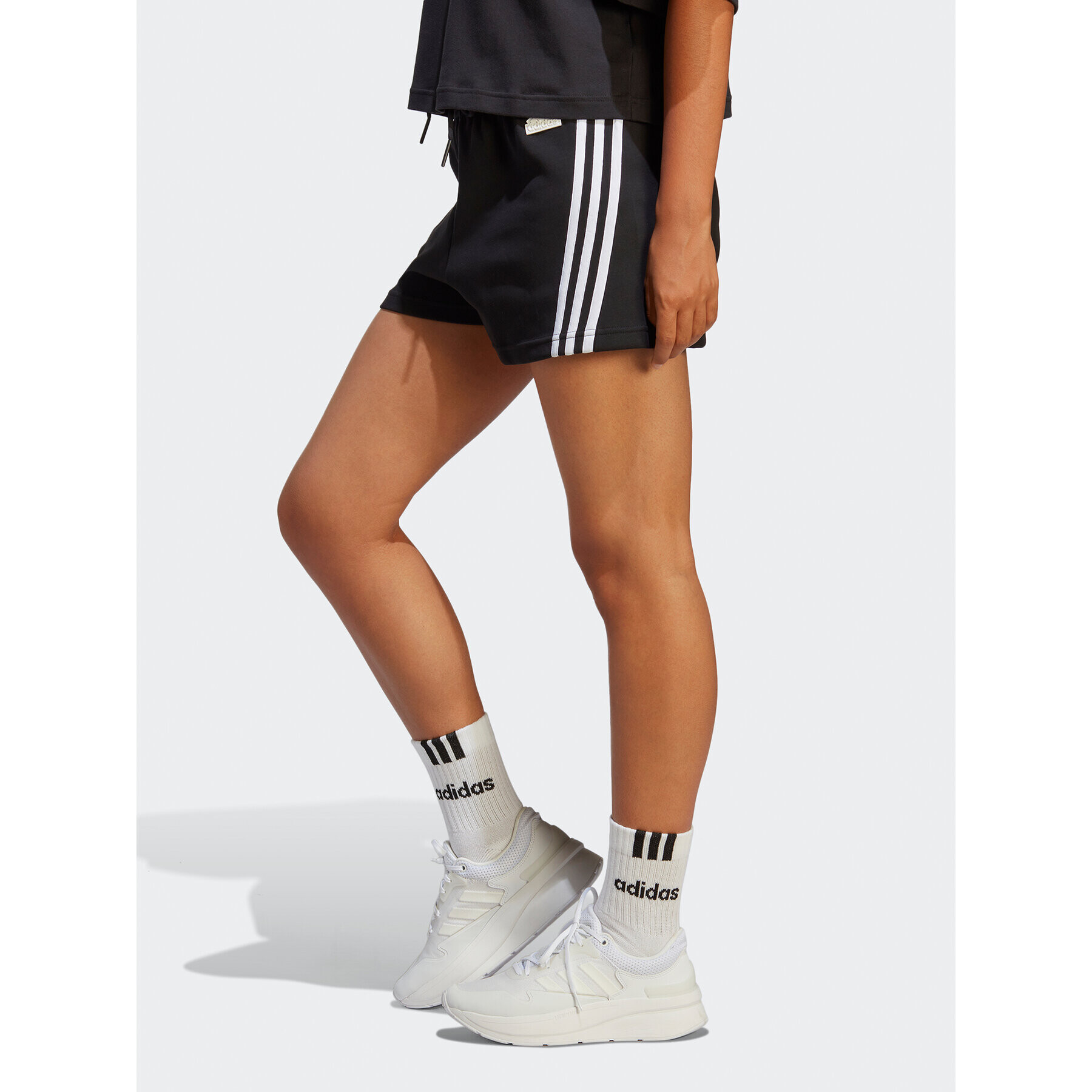 adidas Pantaloni scurți sport Future Icons 3-Stripes Shorts HT4712 Negru Regular Fit - Pled.ro