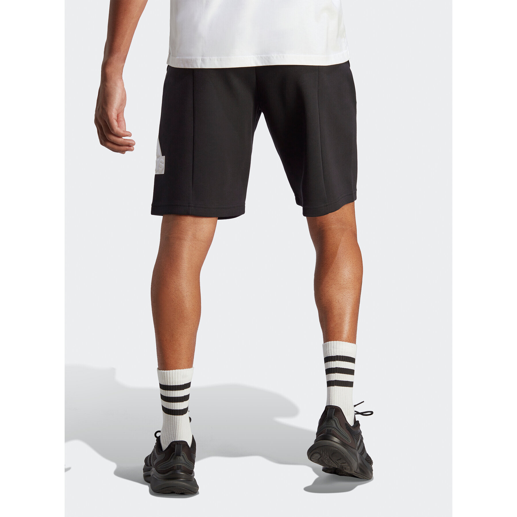 adidas Pantaloni scurți sport Future Icons Badge of Sport Shorts IC3737 Negru Regular Fit - Pled.ro