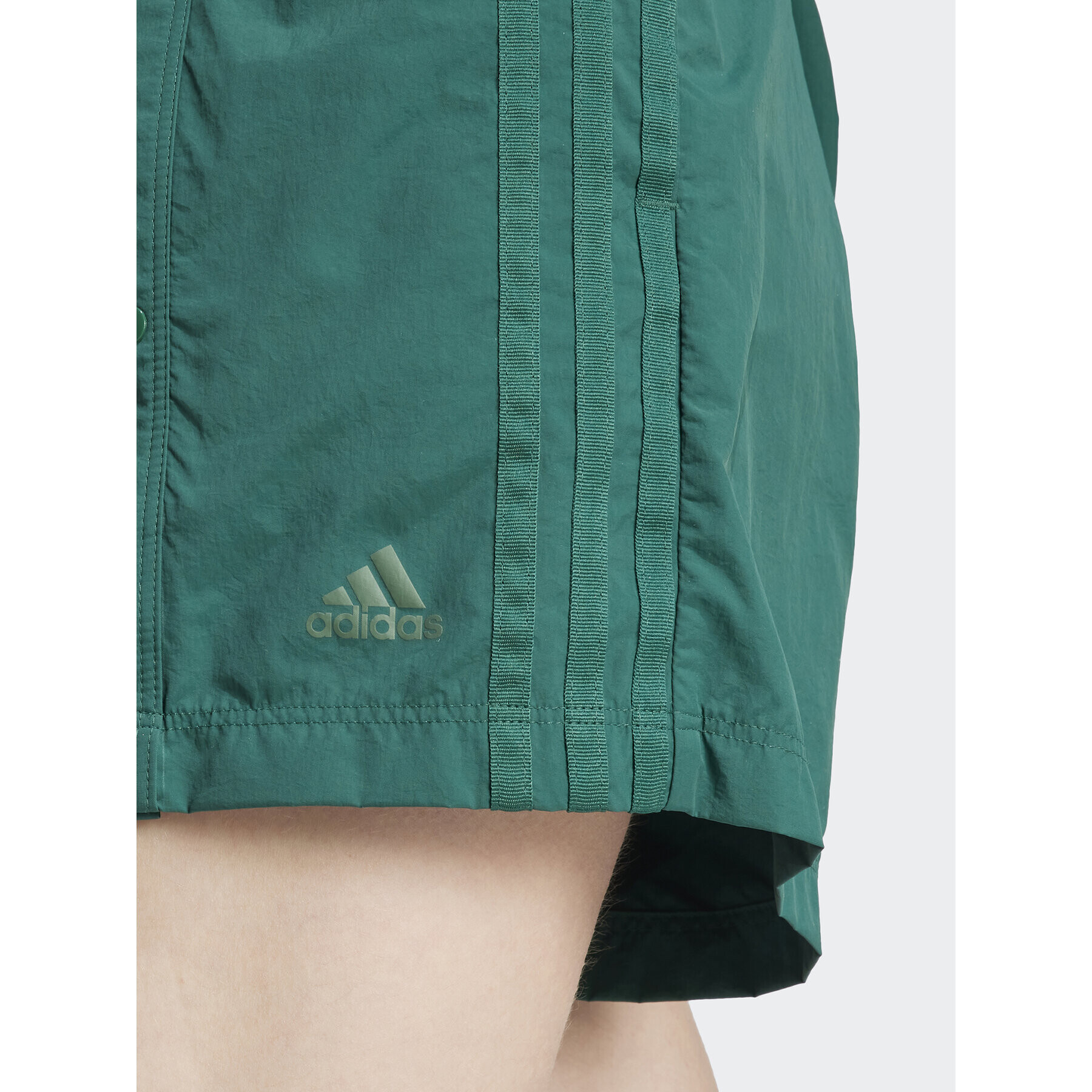 adidas Pantaloni scurți sport IM5015 Verde Regular Fit - Pled.ro