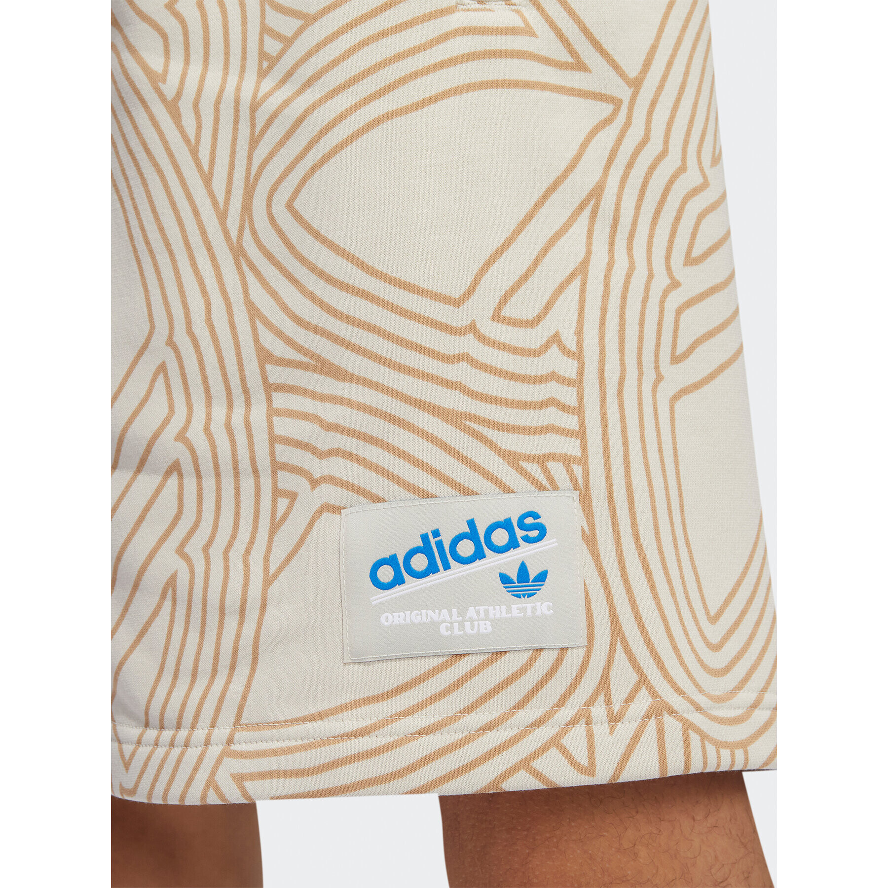 adidas Pantaloni scurți sport Original Athletic Club Allover Print HI2968 Bej Regular Fit - Pled.ro