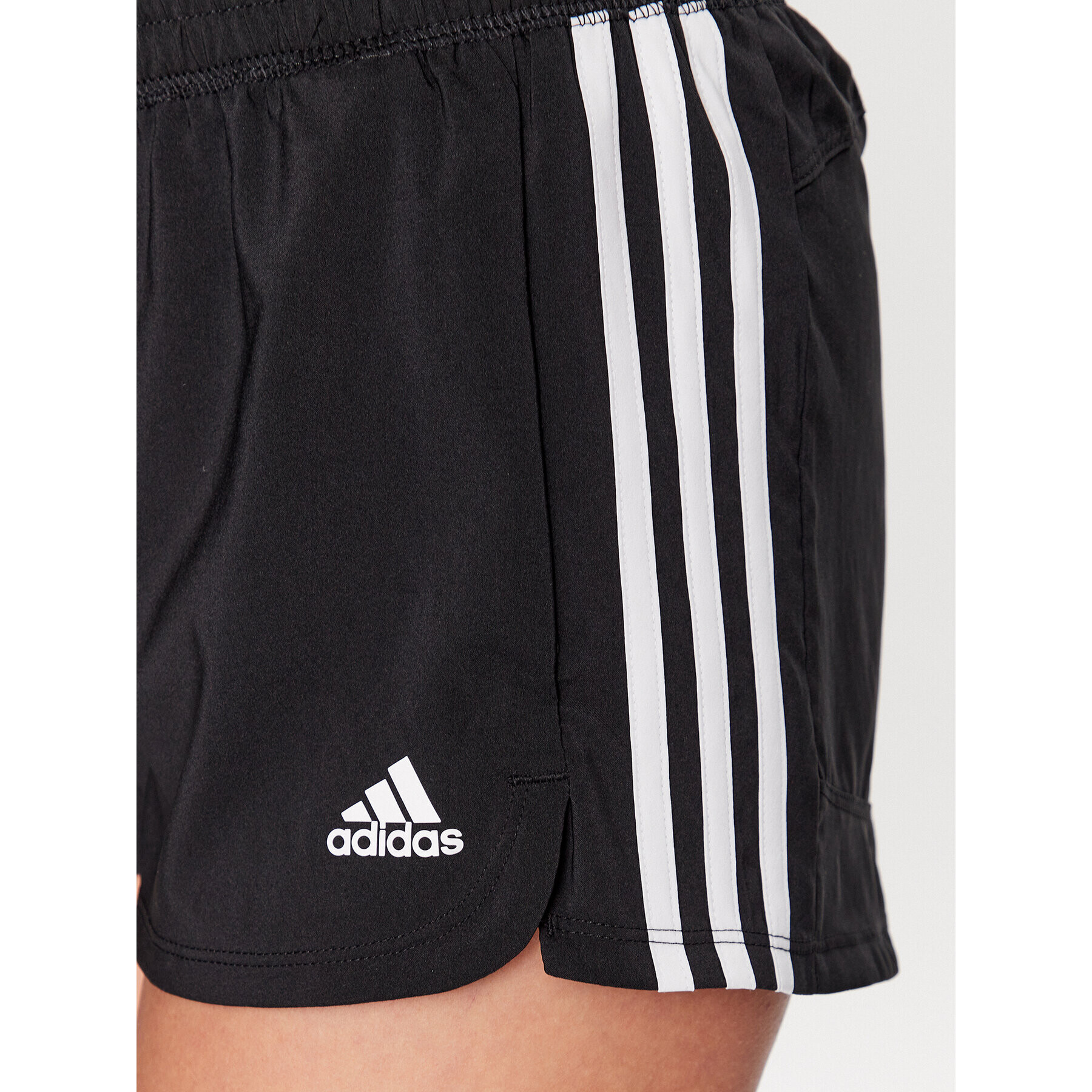 adidas Pantaloni scurți sport Pacer 3-Stripes Woven Shorts GH8146 Negru Regular Fit - Pled.ro