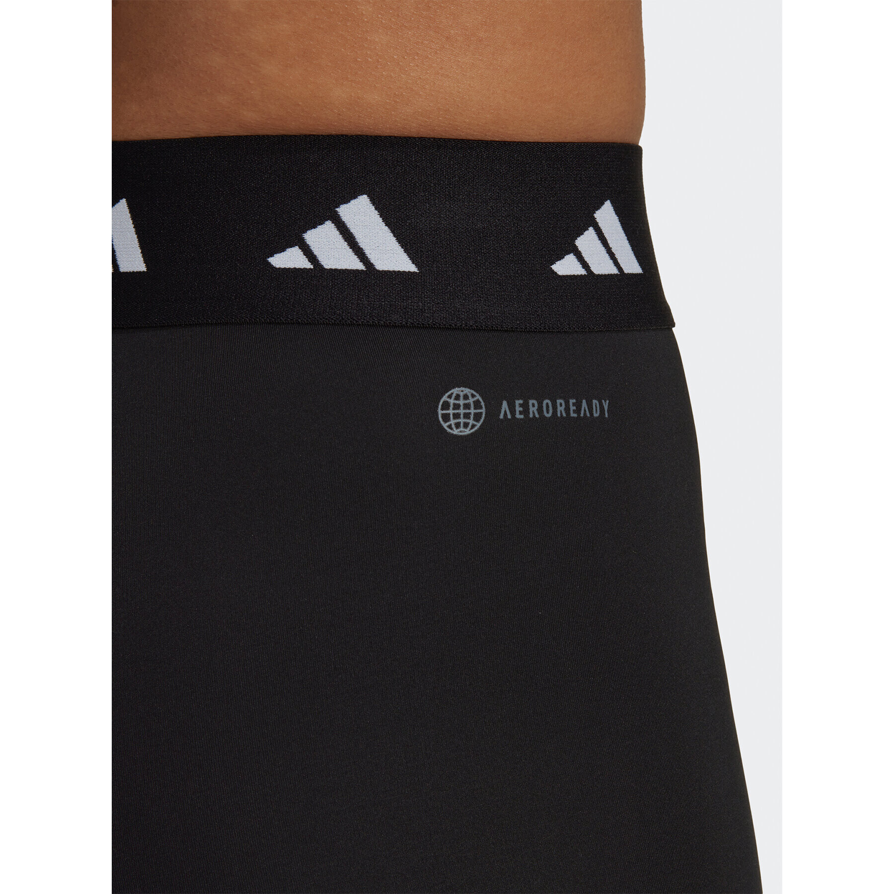 adidas Pantaloni scurți sport Techfit Bike Short HF6681 Negru Tight Fit - Pled.ro