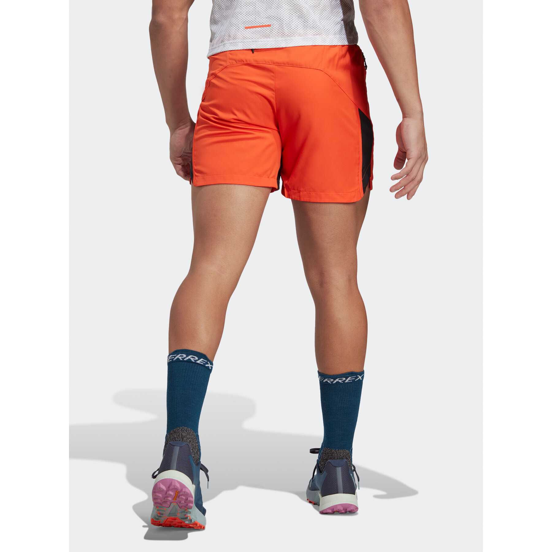 adidas Pantaloni scurți sport TERREX TRAIL RUNNING SHORTS HS9551 Portocaliu Slim Fit - Pled.ro