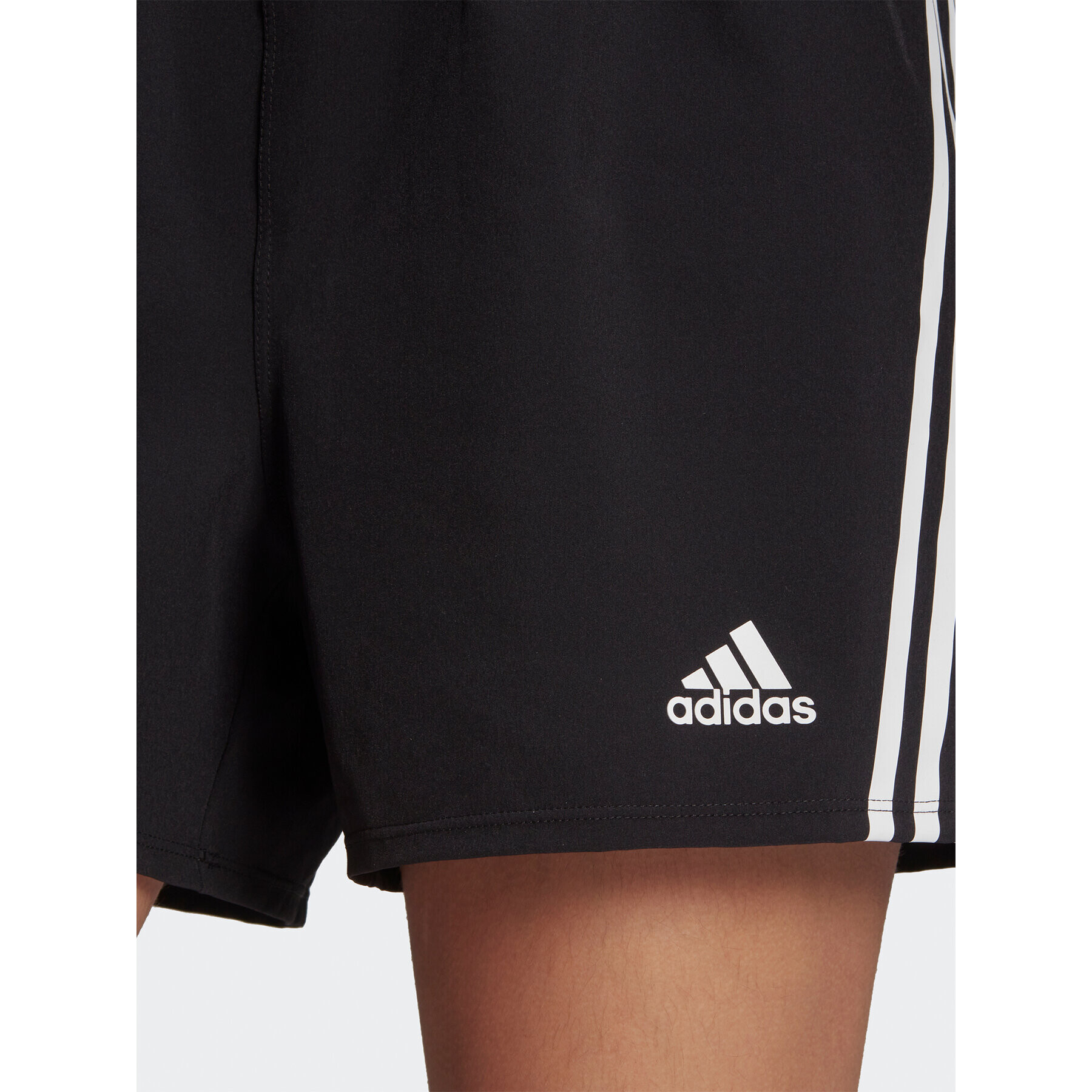 adidas Pantaloni scurți sport TRAINICONS 3-Stripes Woven Shorts HG1895 Negru Regular Fit - Pled.ro