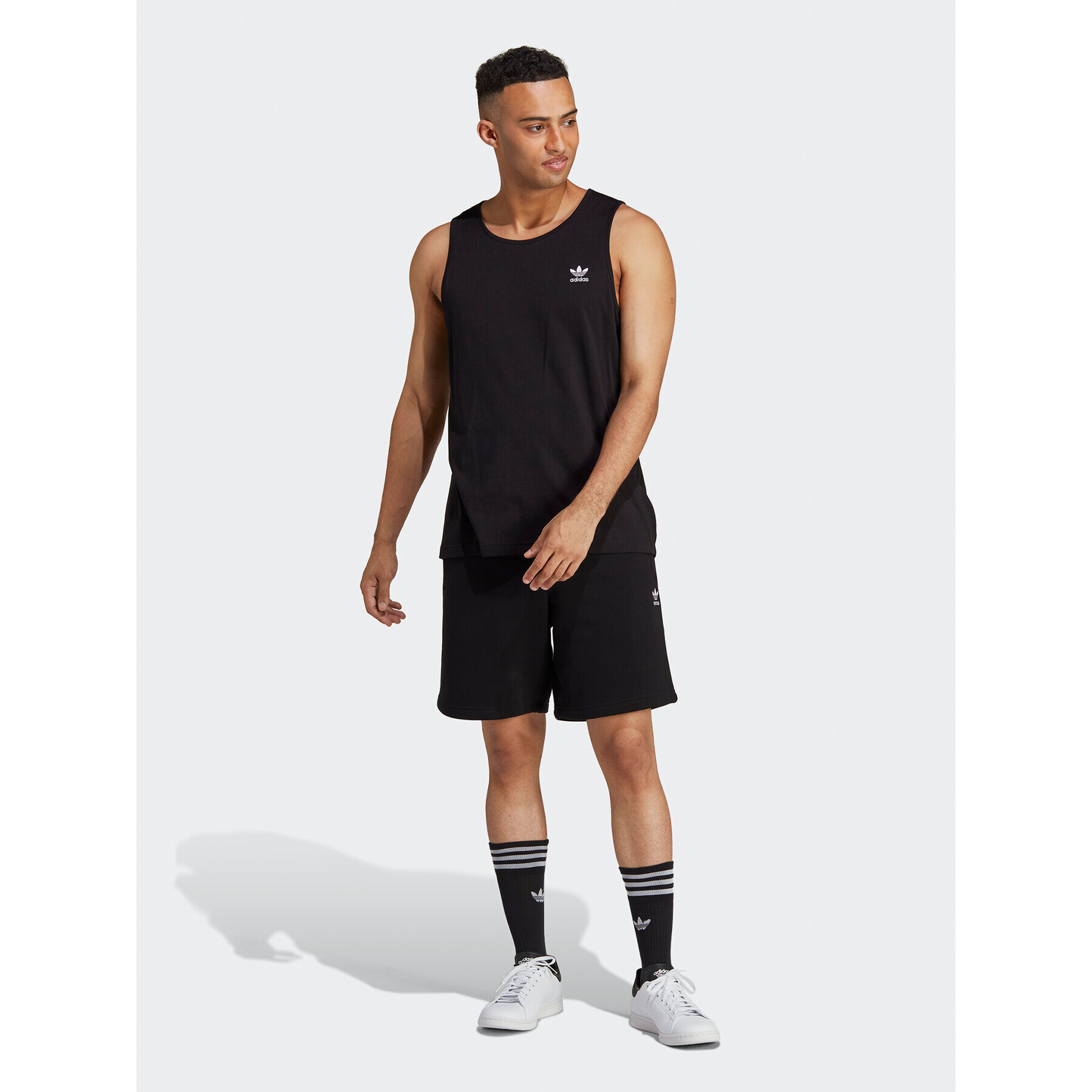 adidas Pantaloni scurți sport Trefoil Essentials Shorts IA4901 Negru Regular Fit - Pled.ro