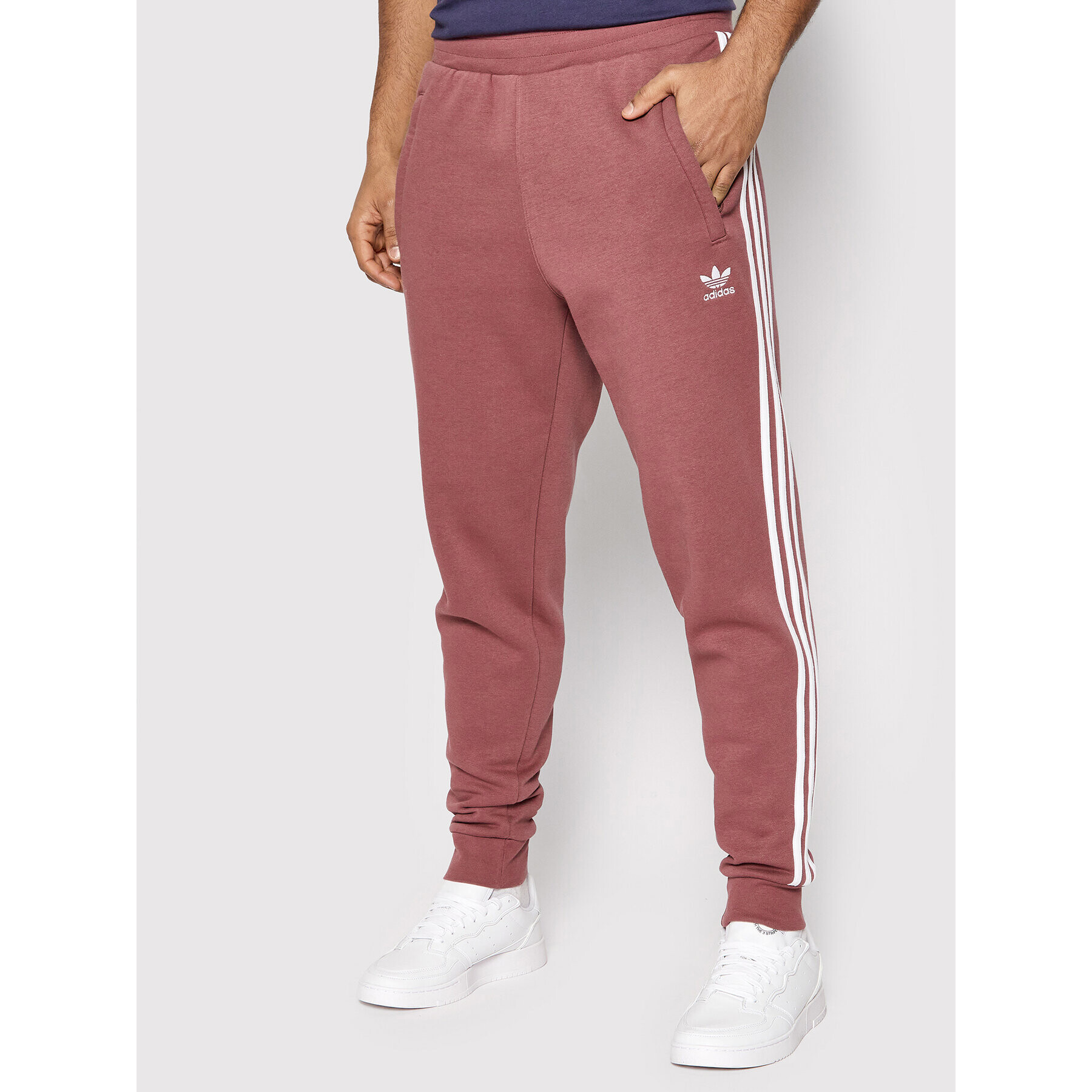 adidas Pantaloni trening adicolor Classics 3-Stripes HF2101 Vișiniu Slim Fit - Pled.ro