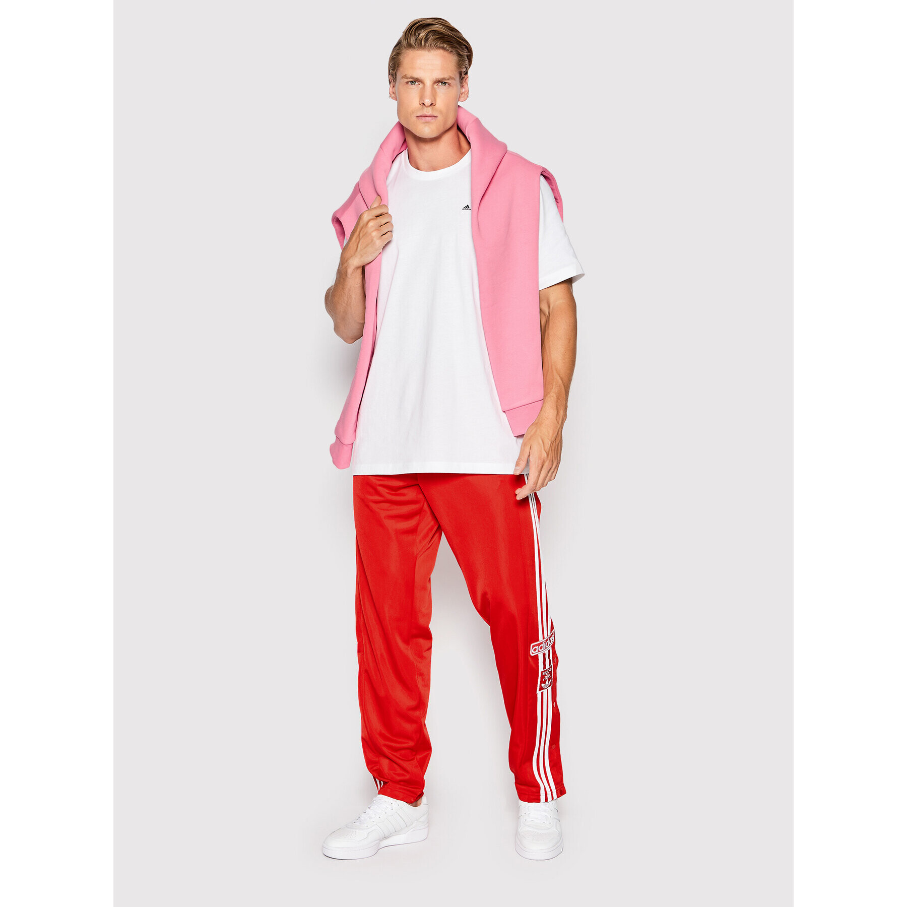 adidas Pantaloni trening adicolor Classics Adibreak Track HN6097 Roșu Regular Fit - Pled.ro