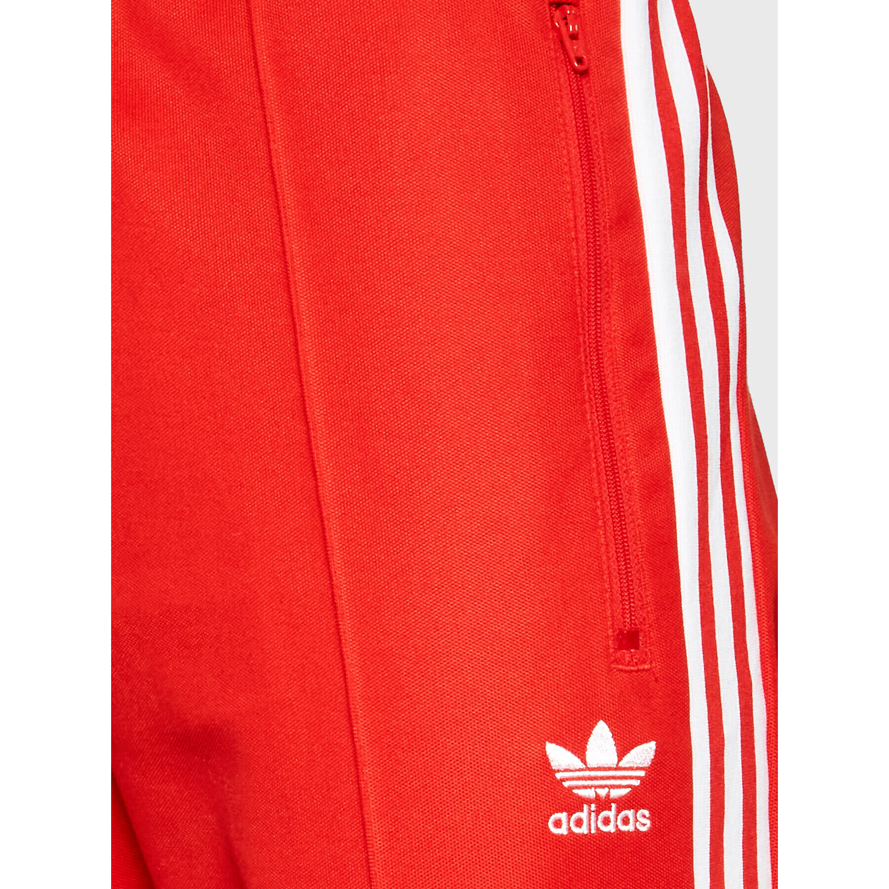 adidas Pantaloni trening adicolor Classics Beckenbauer Primeblue HK7373 Roșu Regular Fit - Pled.ro