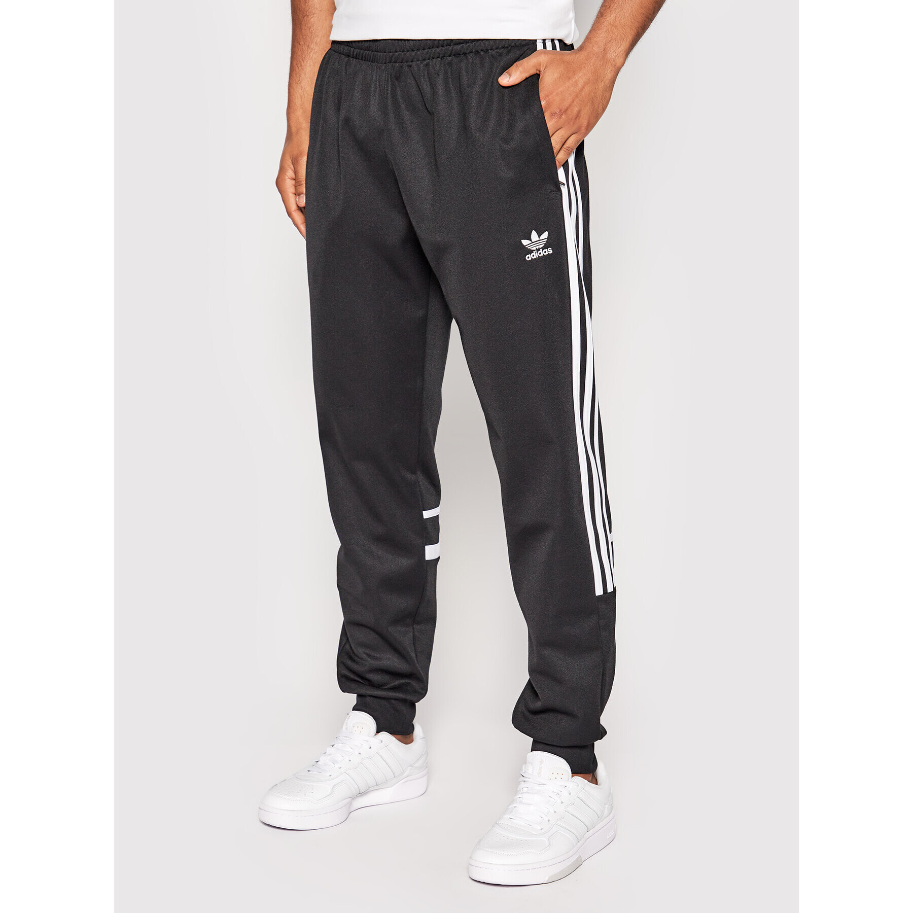 adidas Pantaloni trening adicolor Classics Cutline HK7429 Negru Slim Fit - Pled.ro