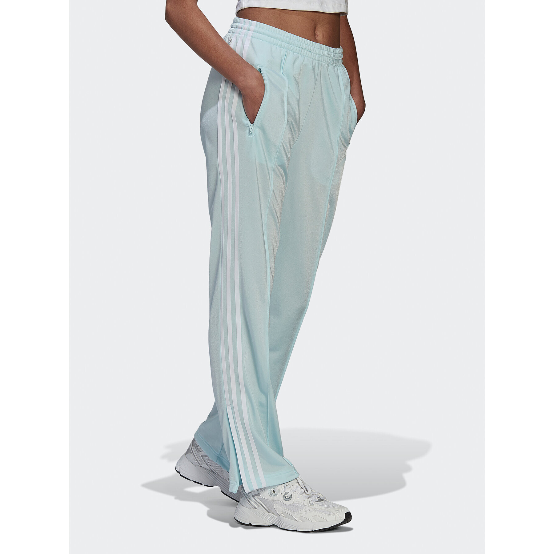 adidas Pantaloni trening adicolor Classics Firebird Primeblue HN5897 Albastru Regular Fit - Pled.ro