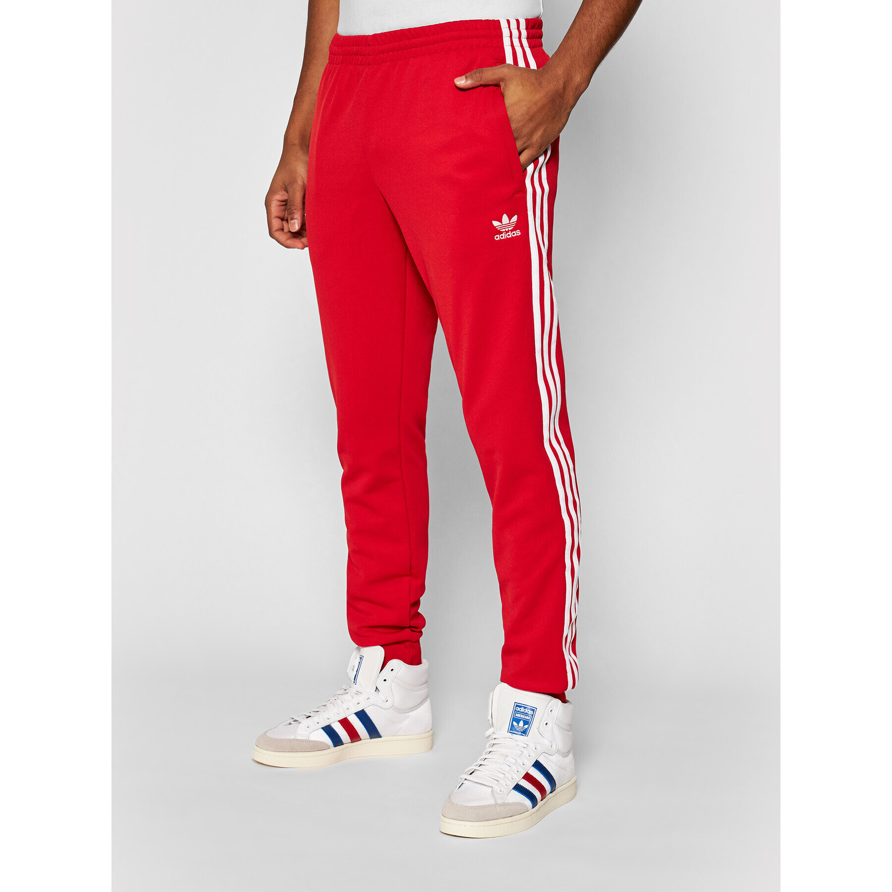 adidas Pantaloni trening adicolor Classics GF0208 Roșu Slim Fit - Pled.ro