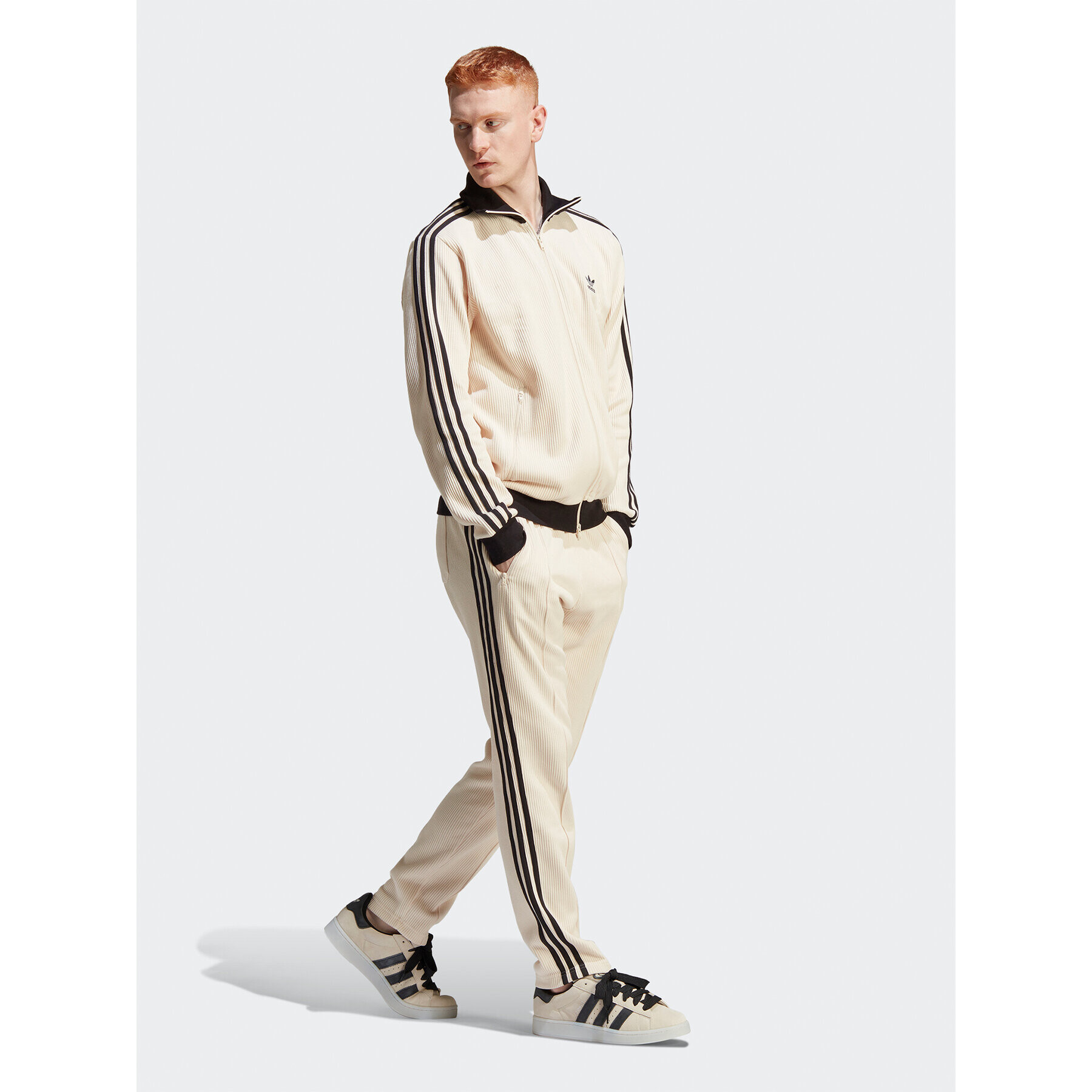 adidas Pantaloni trening Adicolor Classics Waffle Beckenbauer Joggers HR3308 Bej Slim Fit - Pled.ro