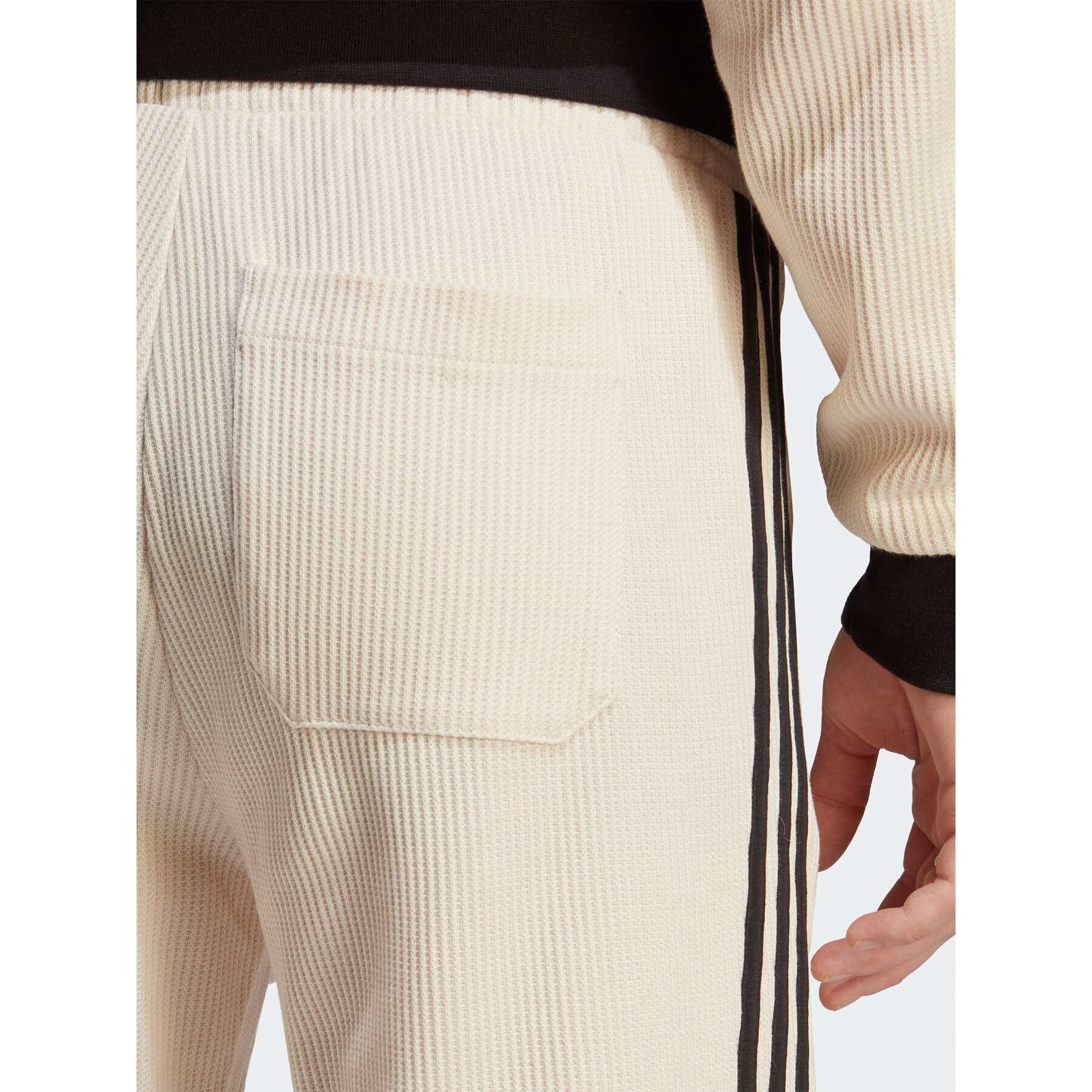 adidas Pantaloni trening Adicolor Classics Waffle Beckenbauer Joggers HR3308 Bej Slim Fit - Pled.ro