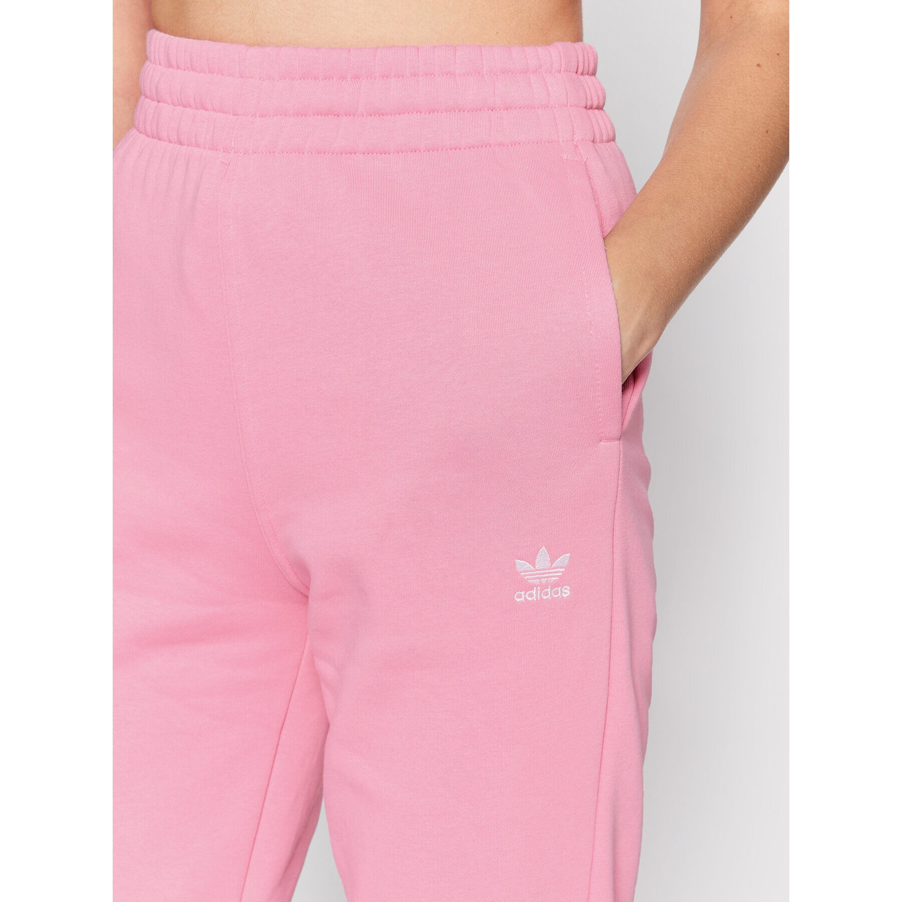 adidas Pantaloni trening adicolor Essentials Fleece HJ7864 Roz Regular Fit - Pled.ro