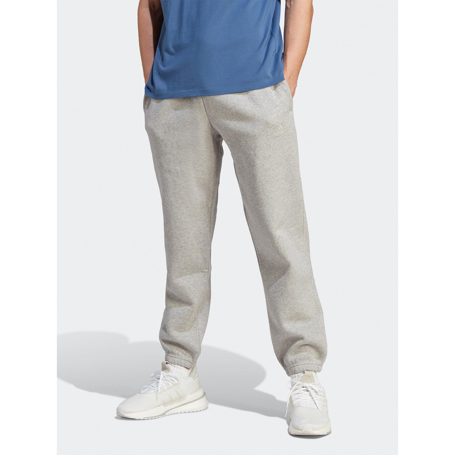 adidas Pantaloni trening All SZN Fleece IJ6882 Gri Regular Fit - Pled.ro