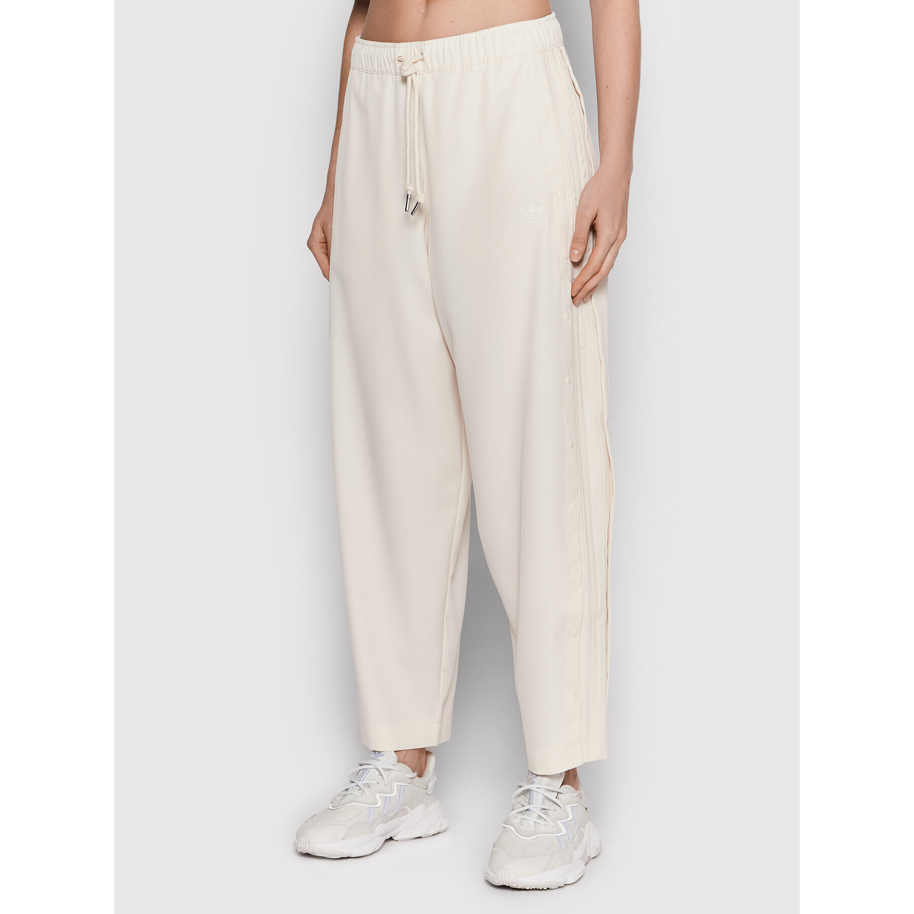 adidas Pantaloni trening Always Original HF2009 Bej Relaxed Fit - Pled.ro