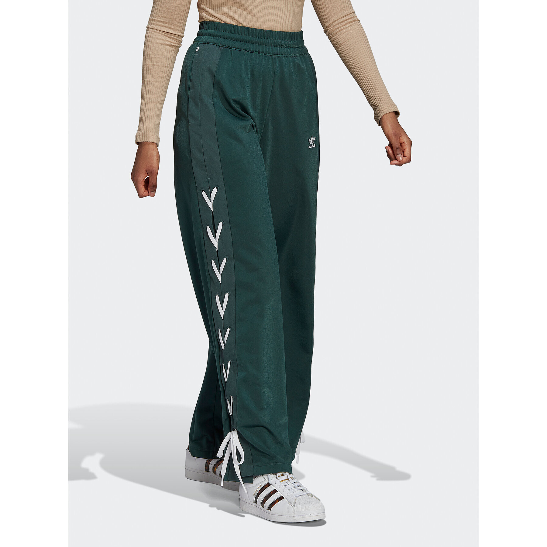 adidas Pantaloni trening Always Original Laced HK5086 Verde Relaxed Fit - Pled.ro