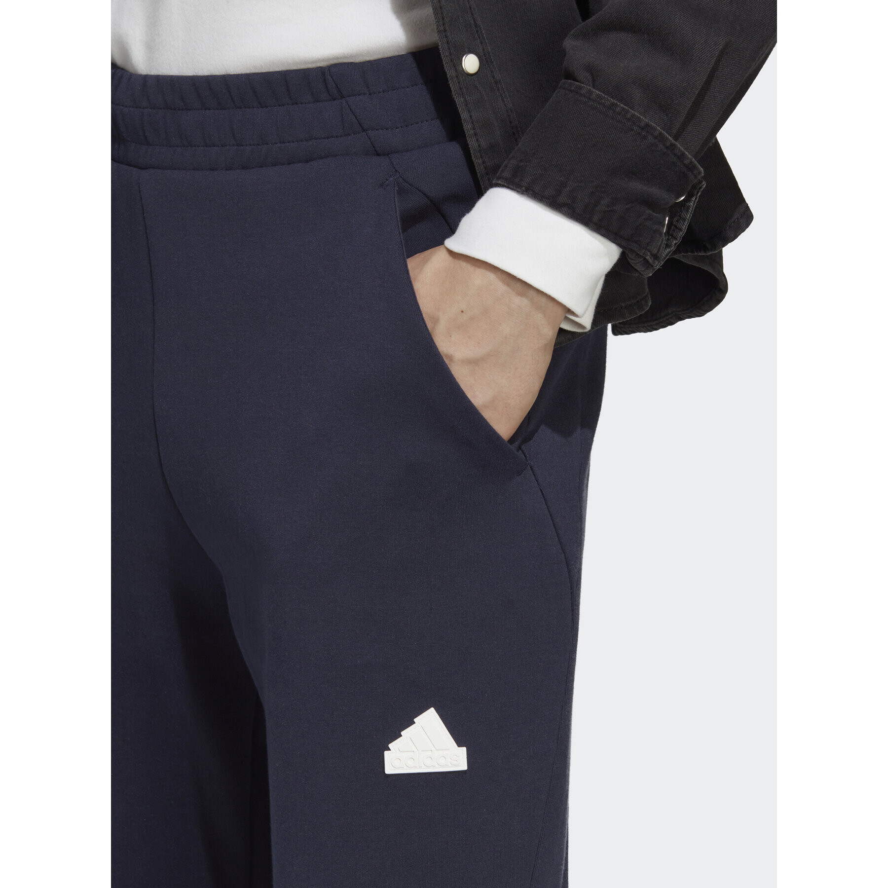 adidas Pantaloni trening Designed for Gameday Tracksuit Bottoms IC8033 Albastru Slim Fit - Pled.ro