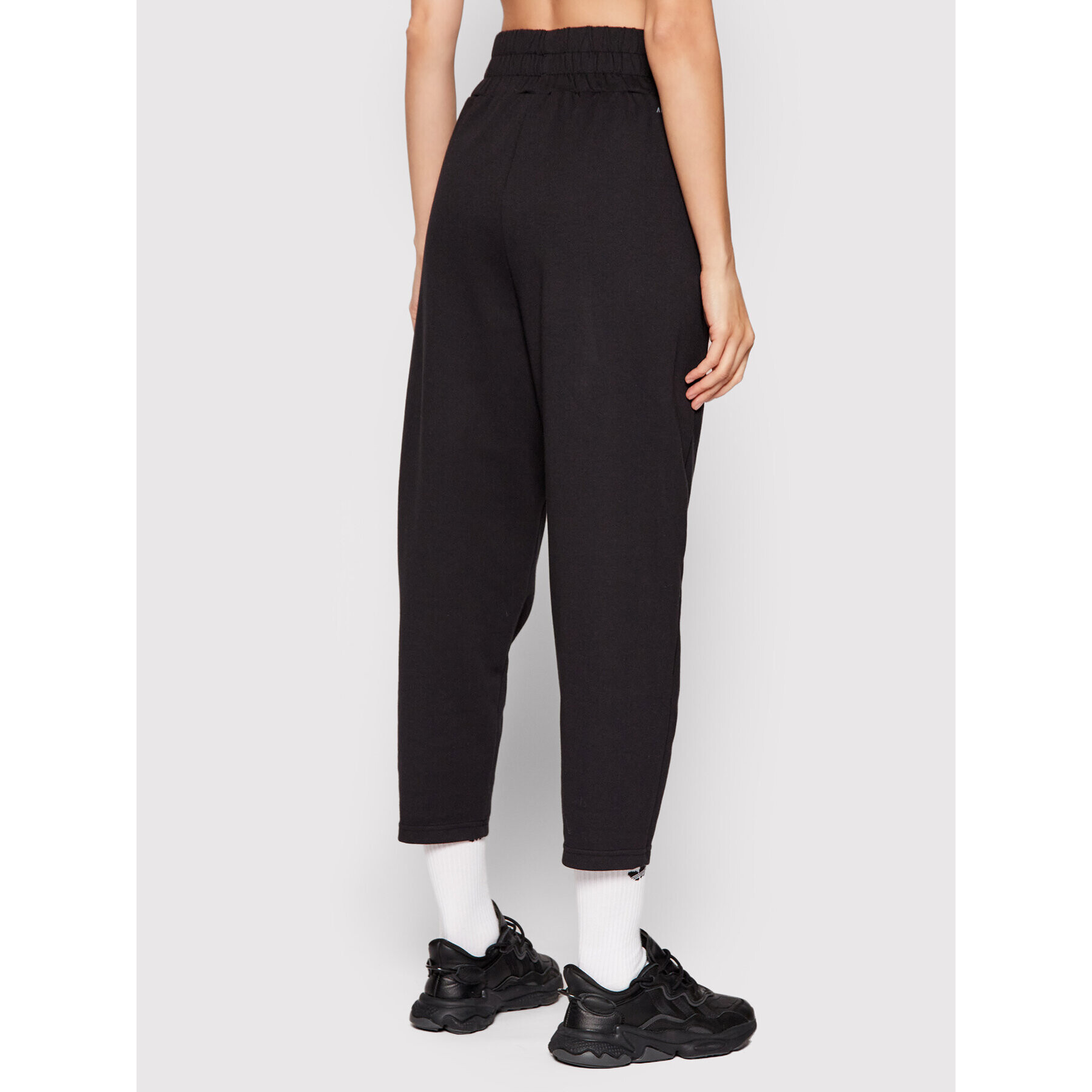 adidas Pantaloni trening Designed To Move Studio HA6604 Negru Loose Fit - Pled.ro