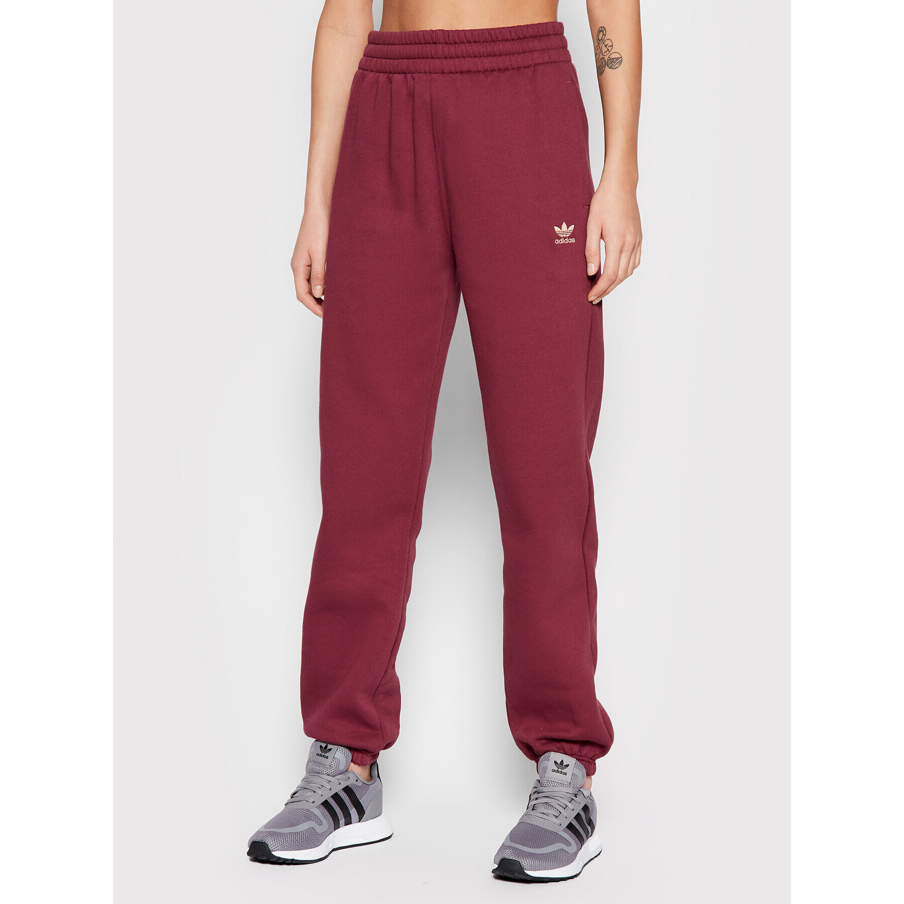 adidas Pantaloni trening adicolor Essentials Fleece H06627 Vișiniu Regular Fit - Pled.ro