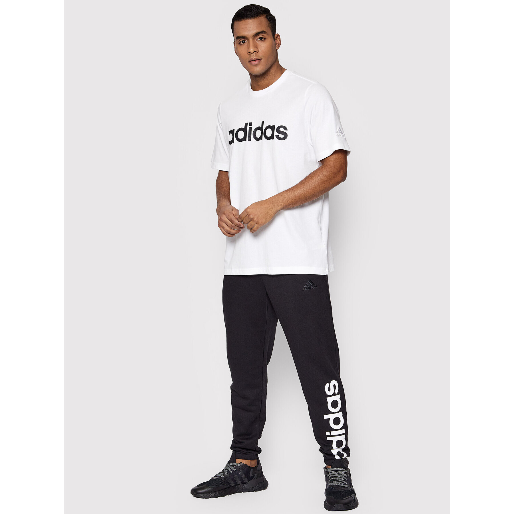 adidas Pantaloni trening Essentials French GK8897 Negru Regular Fit - Pled.ro