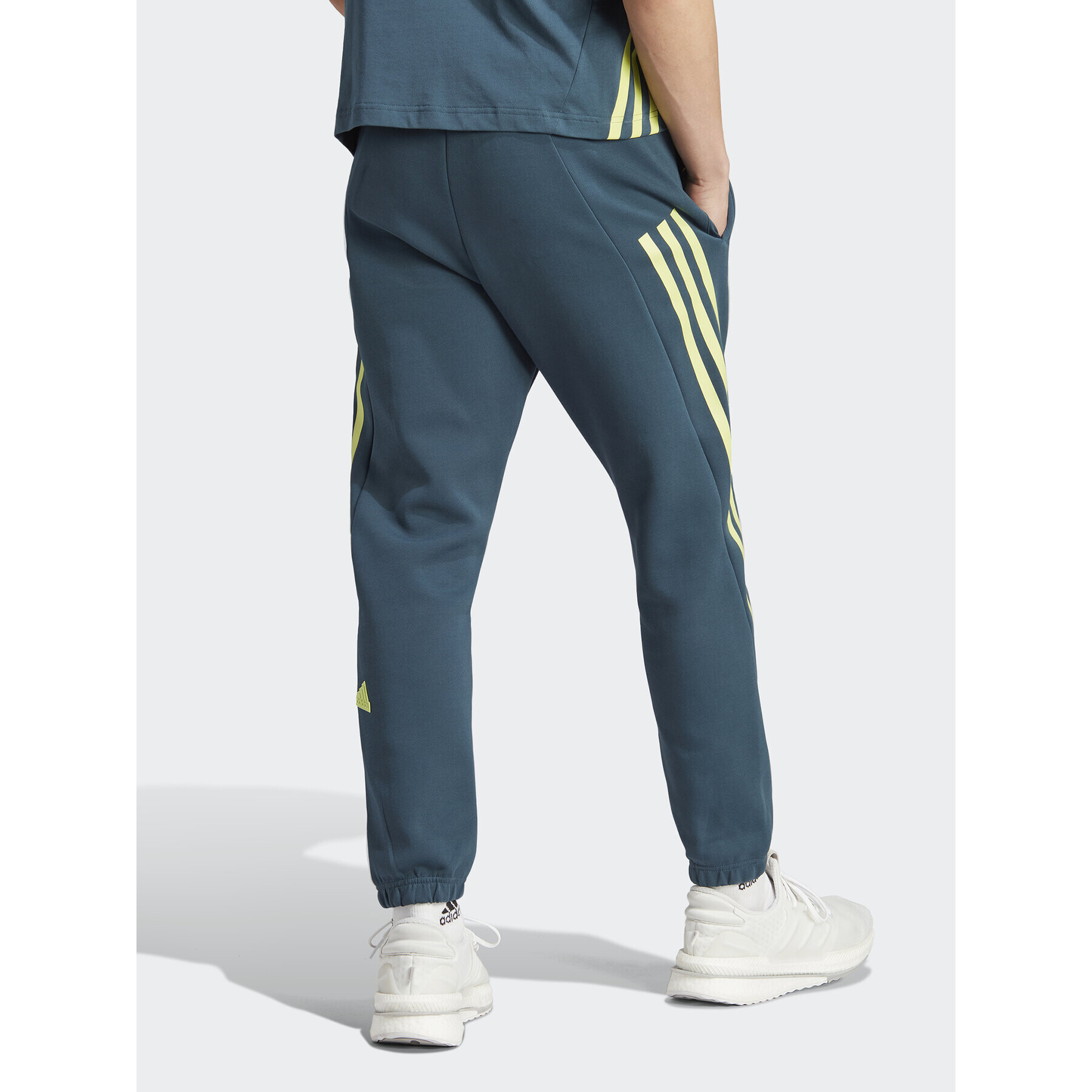 adidas Pantaloni trening Future Icons 3-Stripes Joggers IJ6372 Turcoaz Slim Fit - Pled.ro