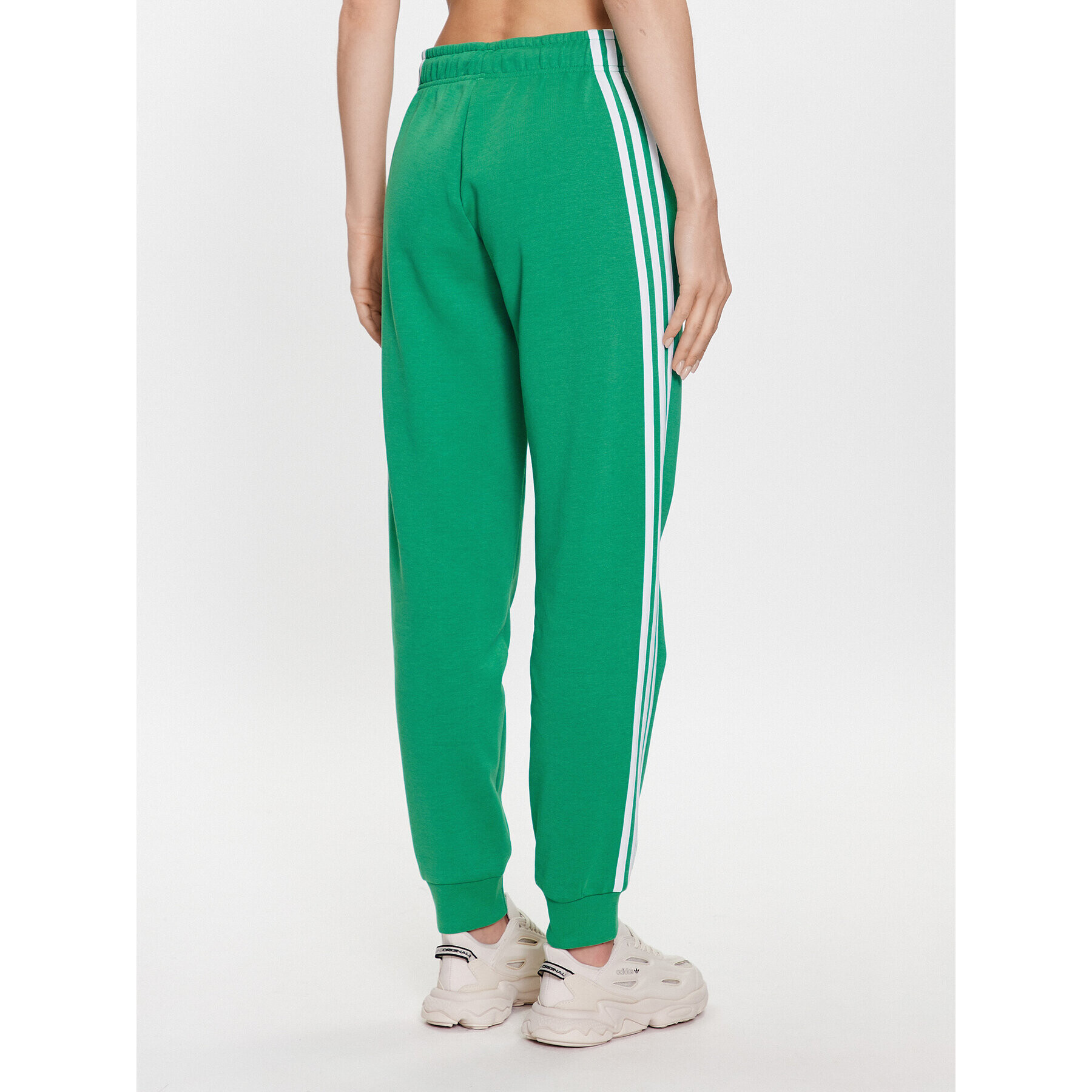 adidas Pantaloni trening Future Icons 3-Stripes Regular Tracksuit Bottoms IB8534 Verde Regular Fit - Pled.ro