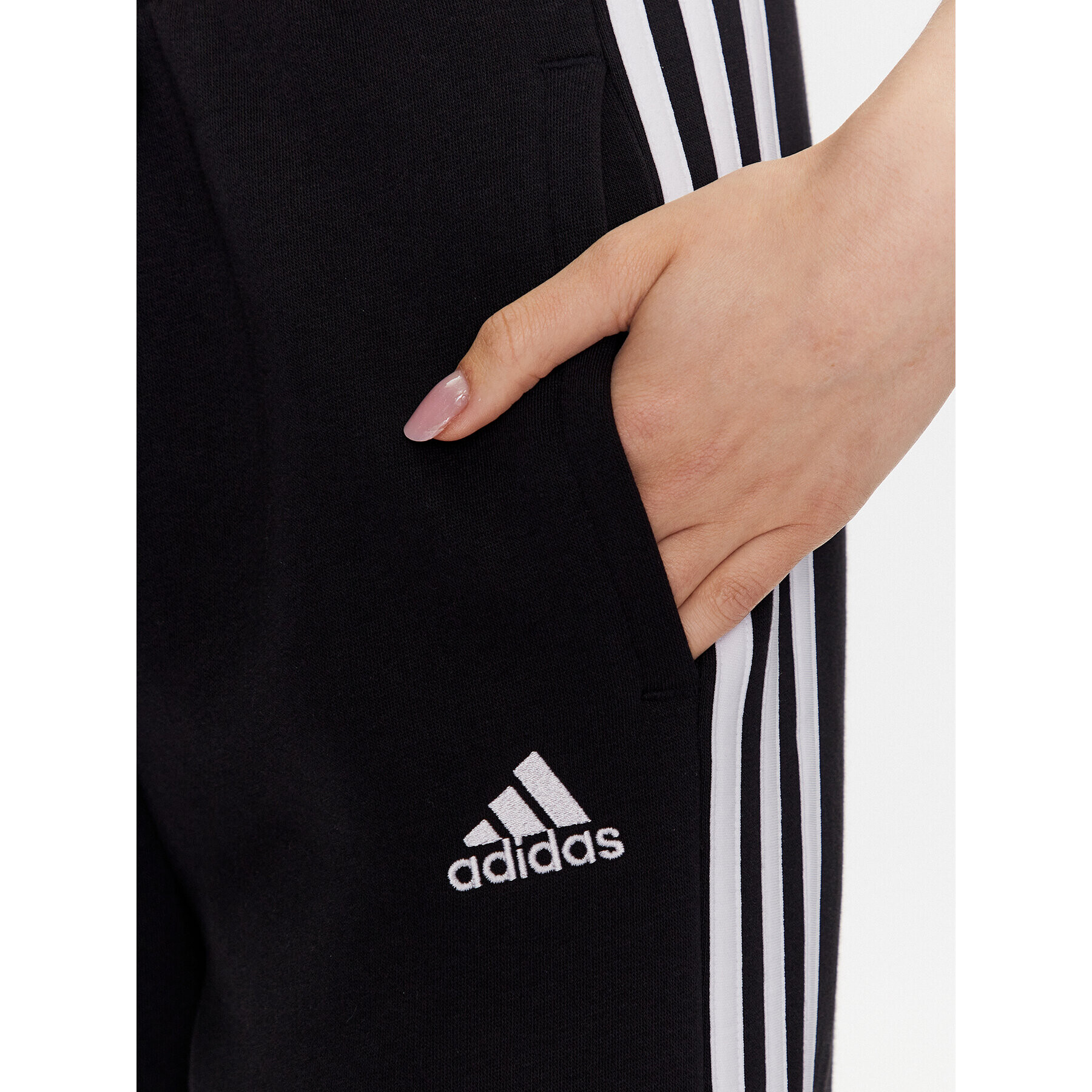 adidas Pantaloni trening HZ5747 Negru Regular Fit - Pled.ro