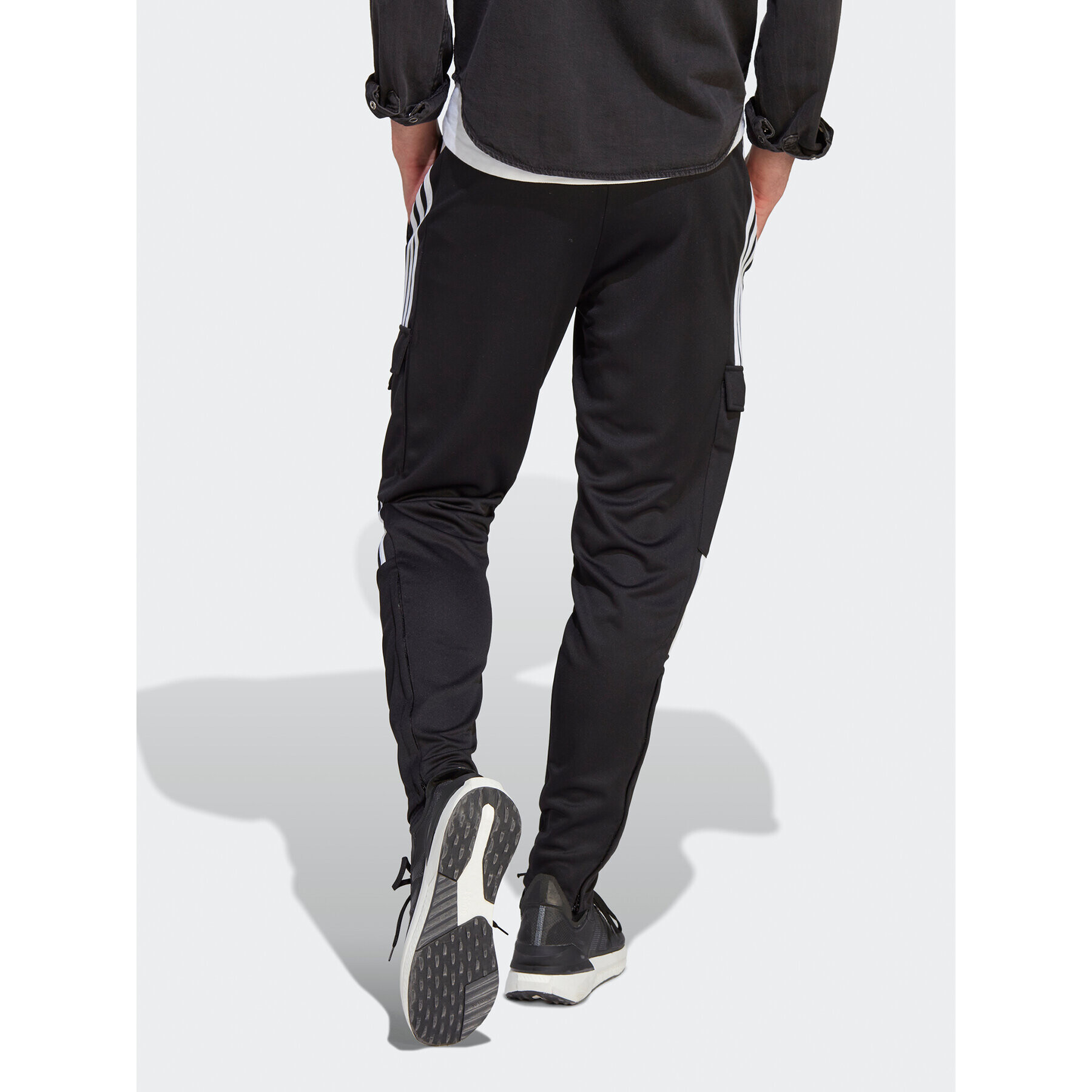 adidas Pantaloni trening IA3067 Negru Regular Fit - Pled.ro