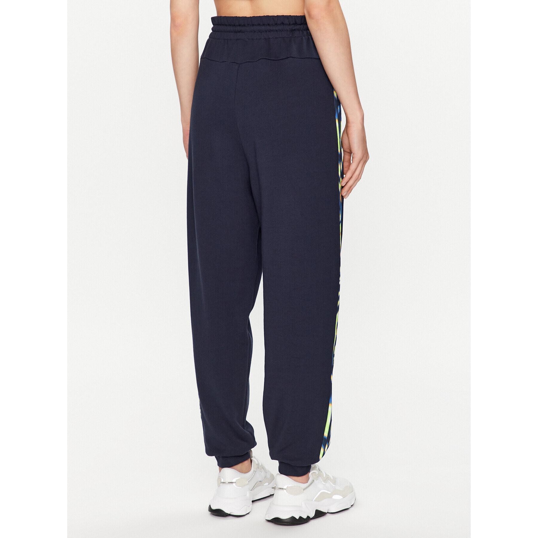 adidas Pantaloni trening IL5863 Albastru Loose Fit - Pled.ro