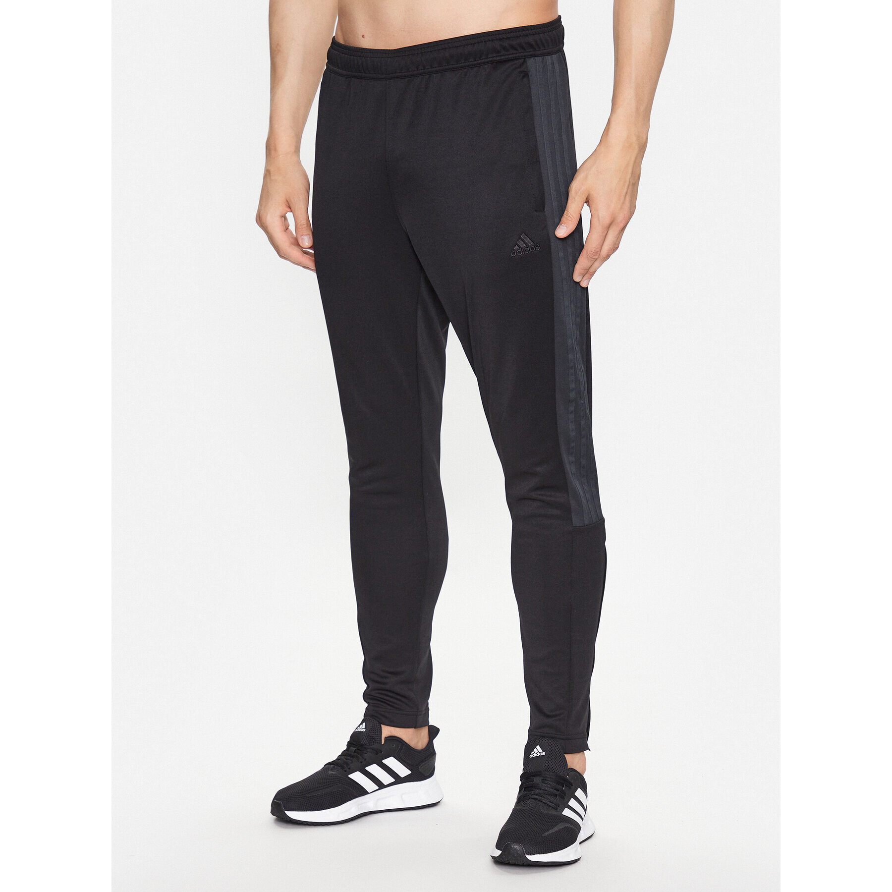 adidas Pantaloni trening IM2899 Negru Regular Fit - Pled.ro