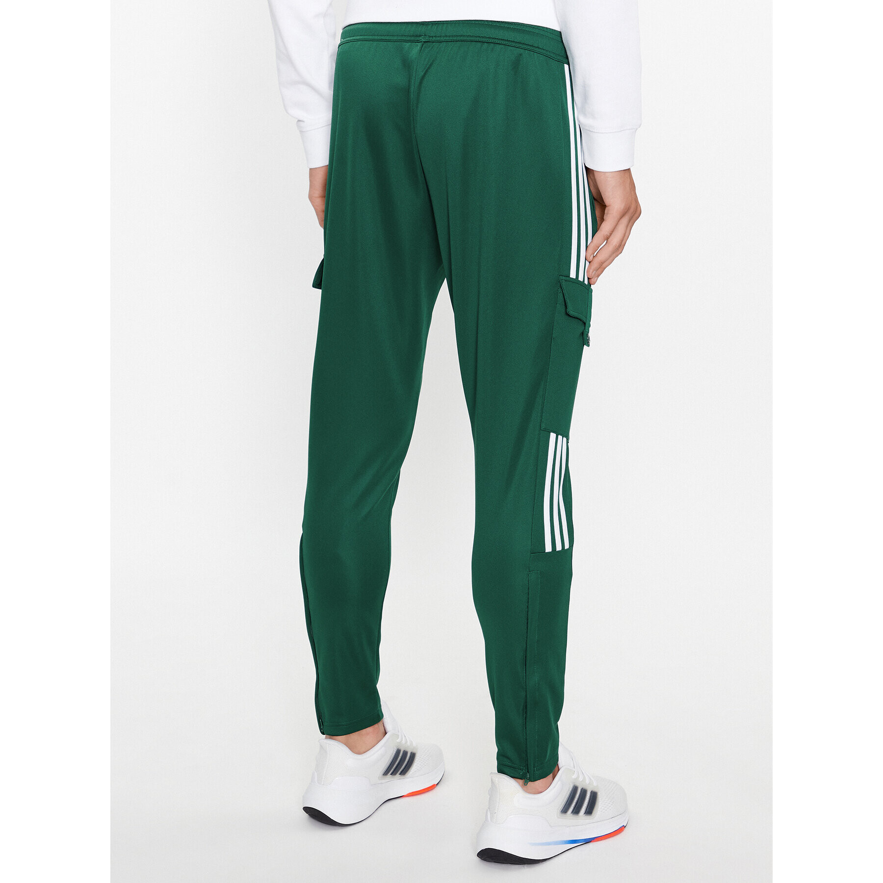 adidas Pantaloni trening IM2918 Verde Regular Fit - Pled.ro