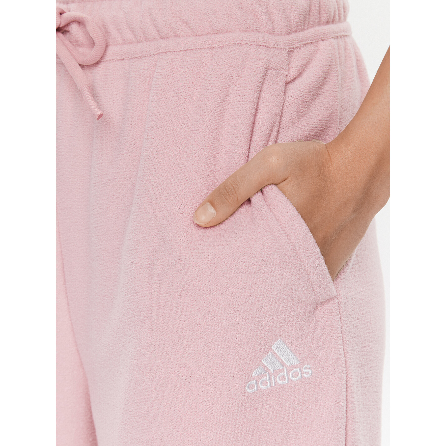 adidas Pantaloni trening IR8371 Roz Regular Fit - Pled.ro