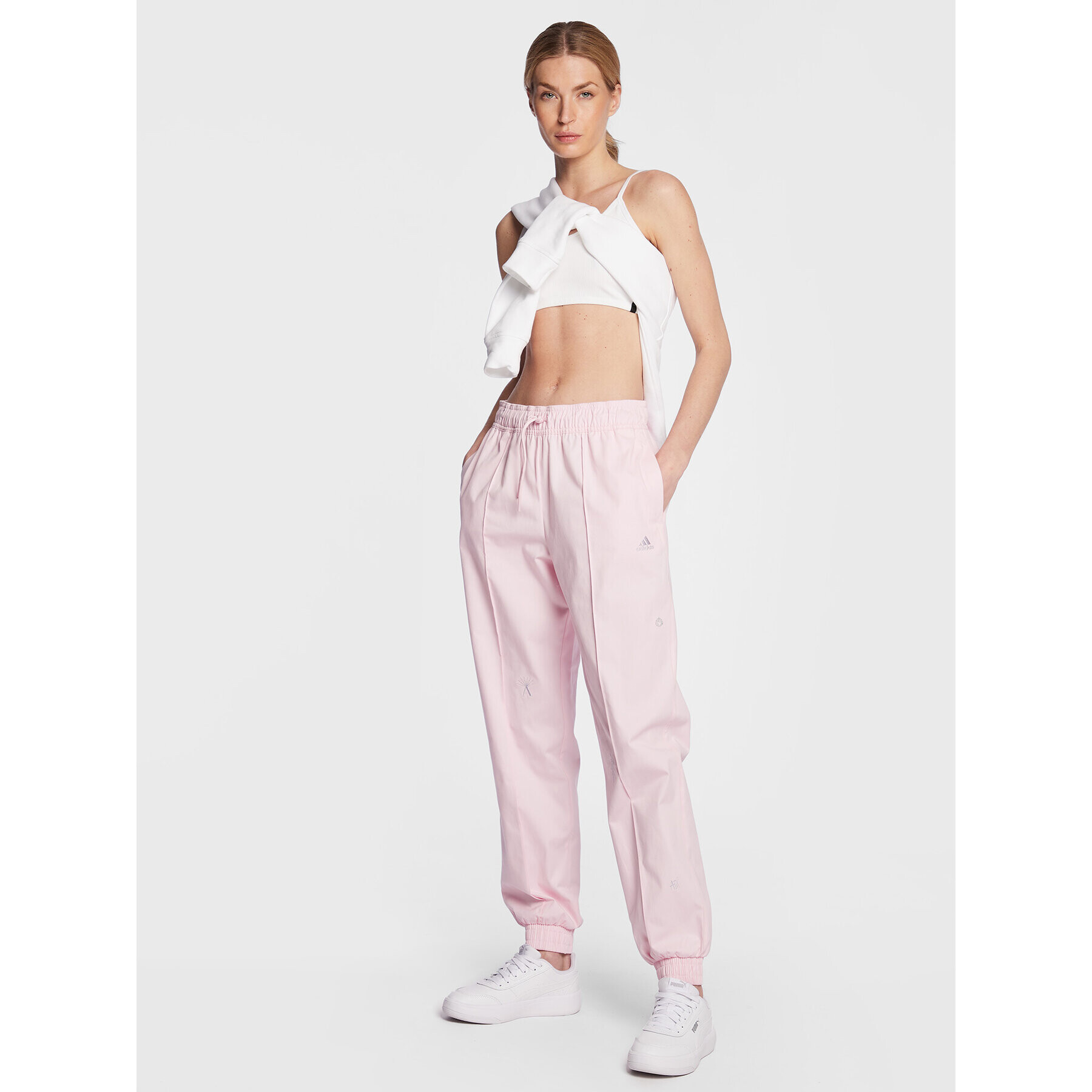 adidas Pantaloni trening Loose Trousers with Healing Crystals-Inspired Graphics IC0795 Roz Loose Fit - Pled.ro