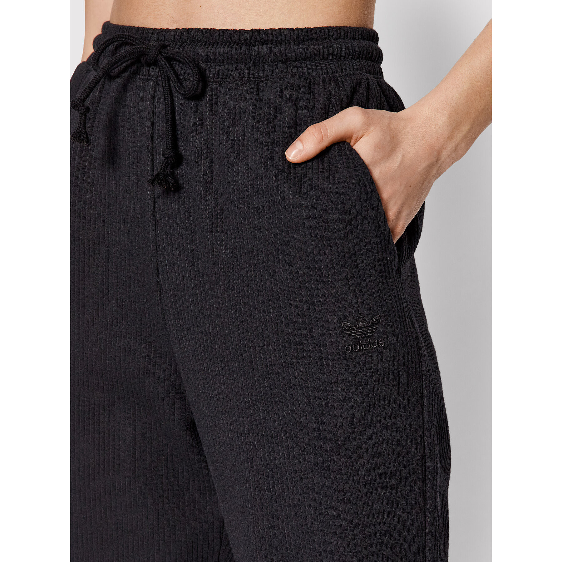 adidas Pantaloni trening Rib Cuffed HE9505 Negru Regular Fit - Pled.ro