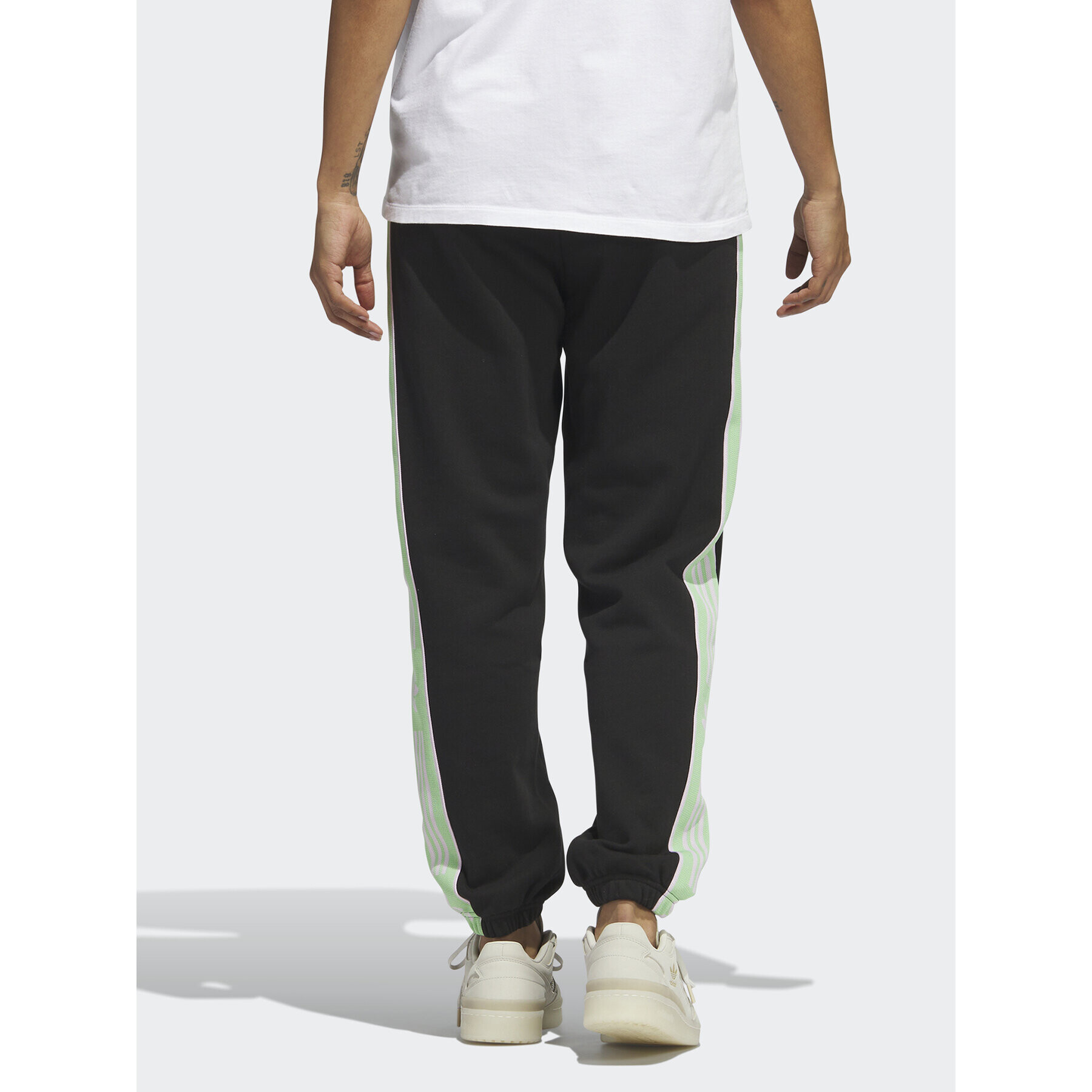 adidas Pantaloni trening Tape HM1530 Negru Regular Fit - Pled.ro