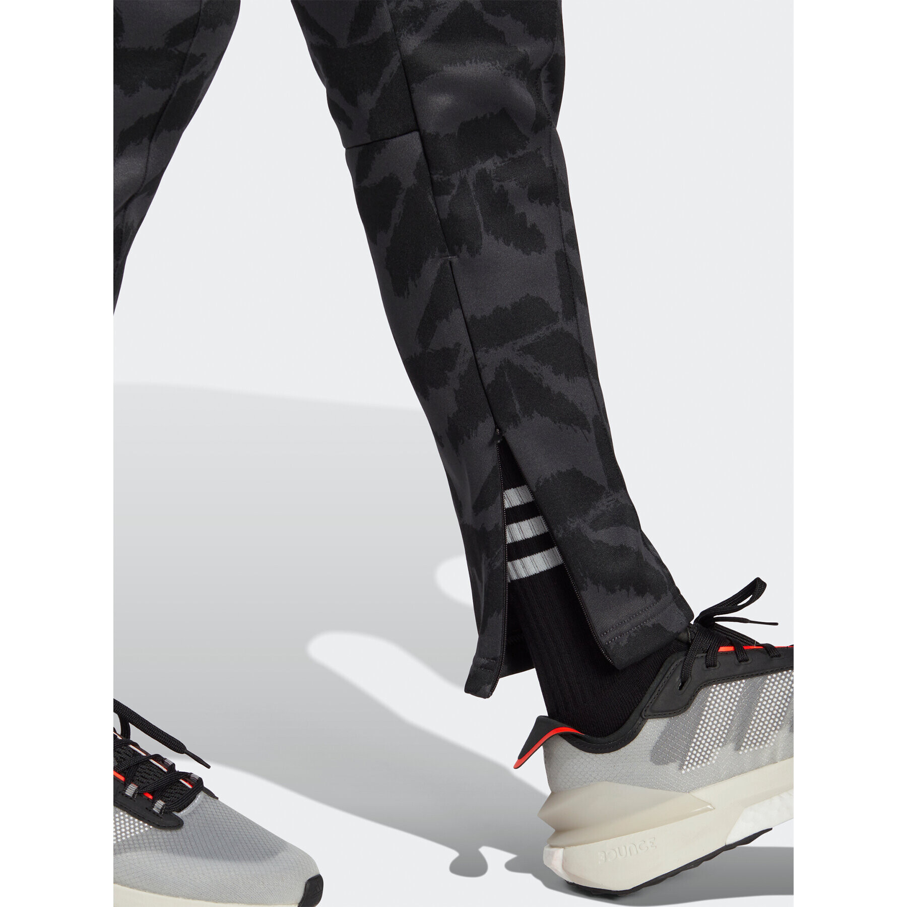 adidas Pantaloni trening Tiro Suit Up Lifestyle Track Pant IC6655 Gri Regular Fit - Pled.ro