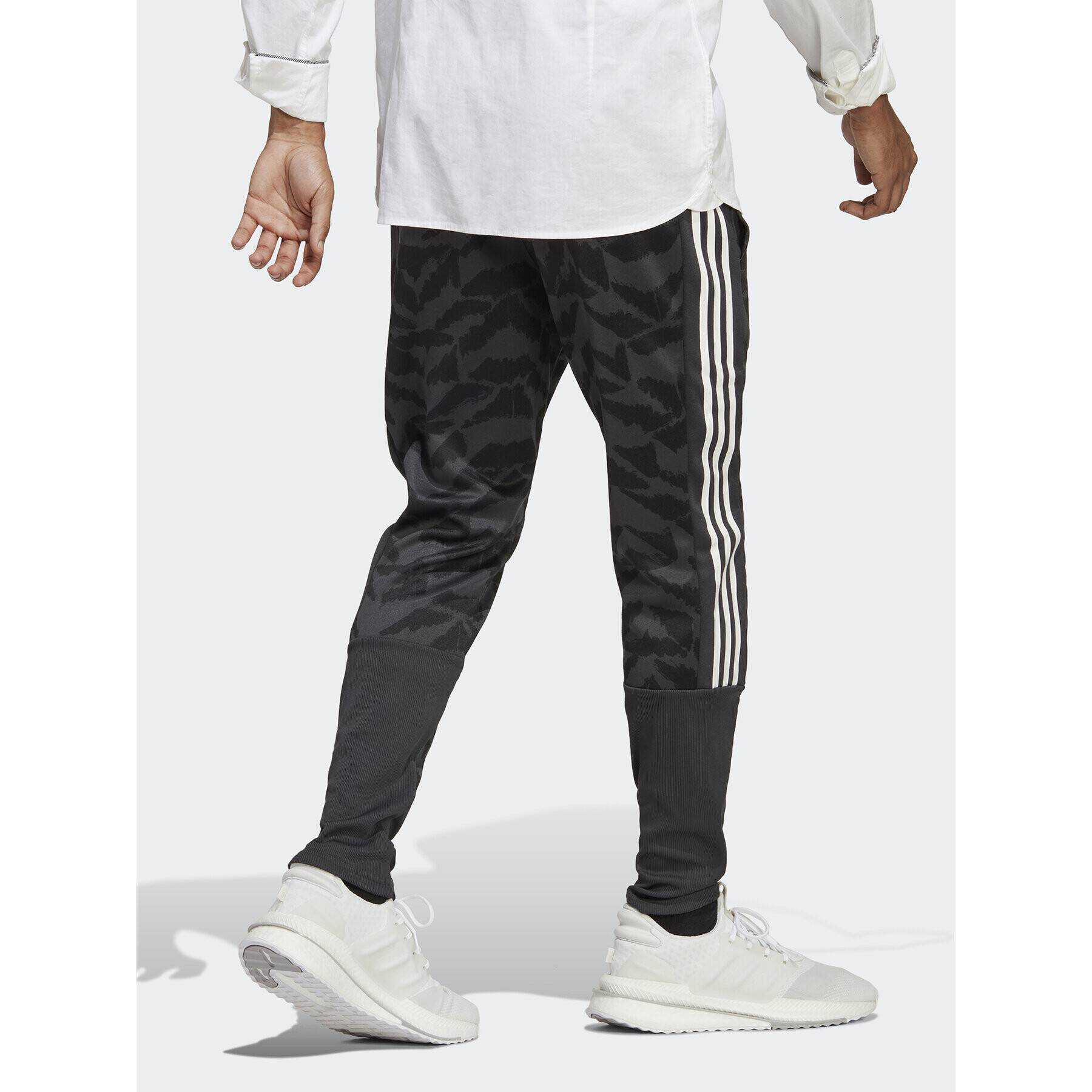 adidas Pantaloni trening Tiro Suit-Up Lifestyle Tracksuit Bottoms IB8383 Gri Regular Fit - Pled.ro