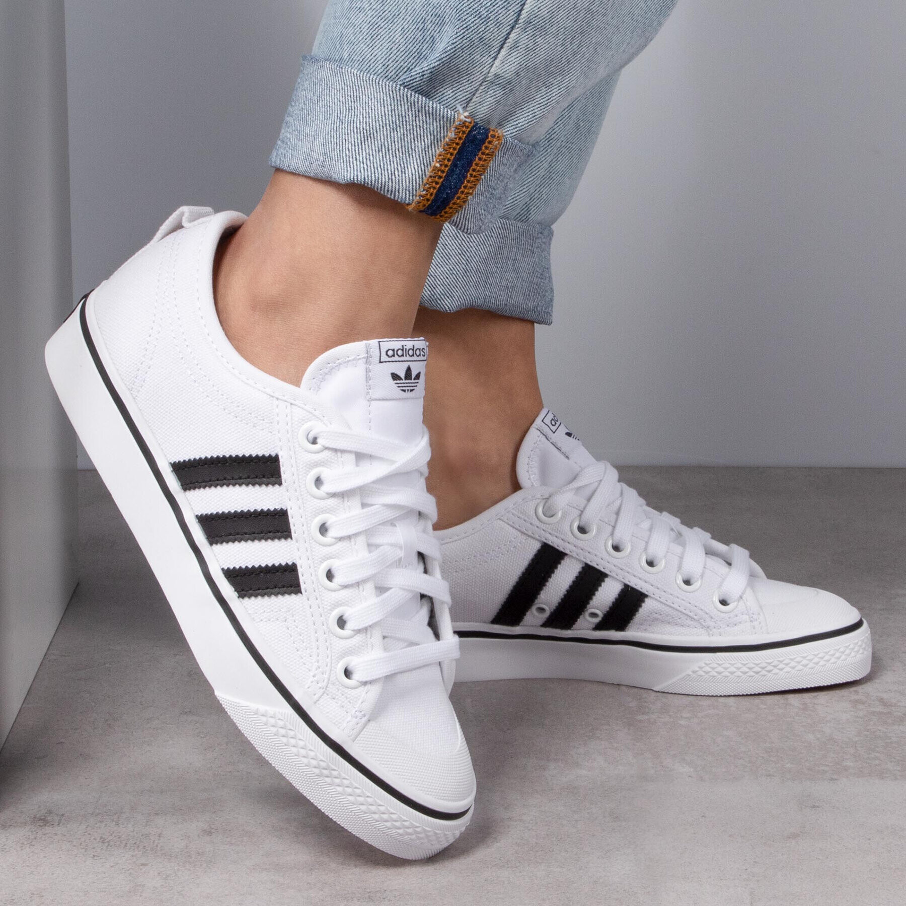 adidas Pantofi Nizza CQ2333 Alb - Pled.ro