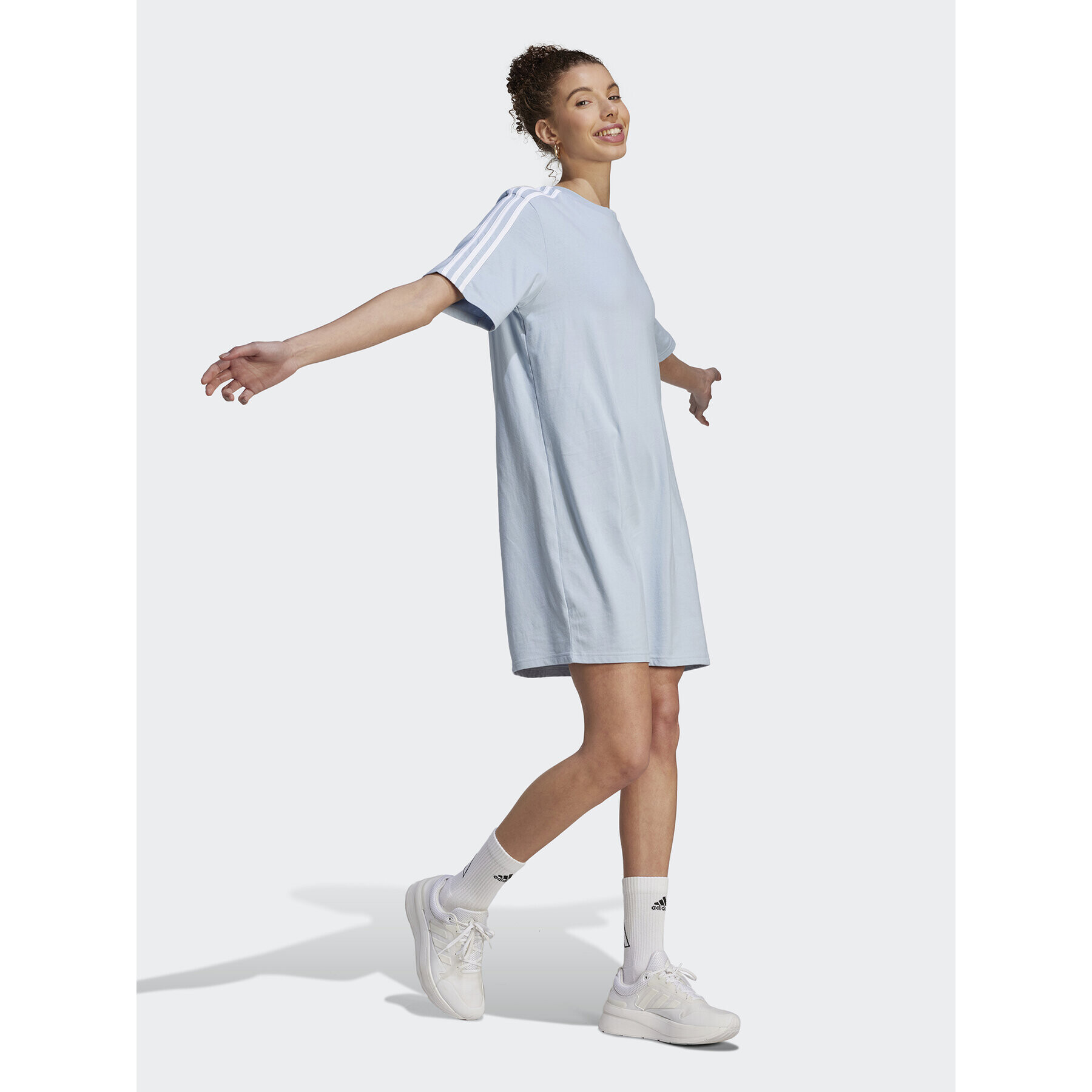 adidas Rochie de zi Essentials 3-Stripes Single Jersey Boyfriend Tee Dress IL3315 Albastru Loose Fit - Pled.ro