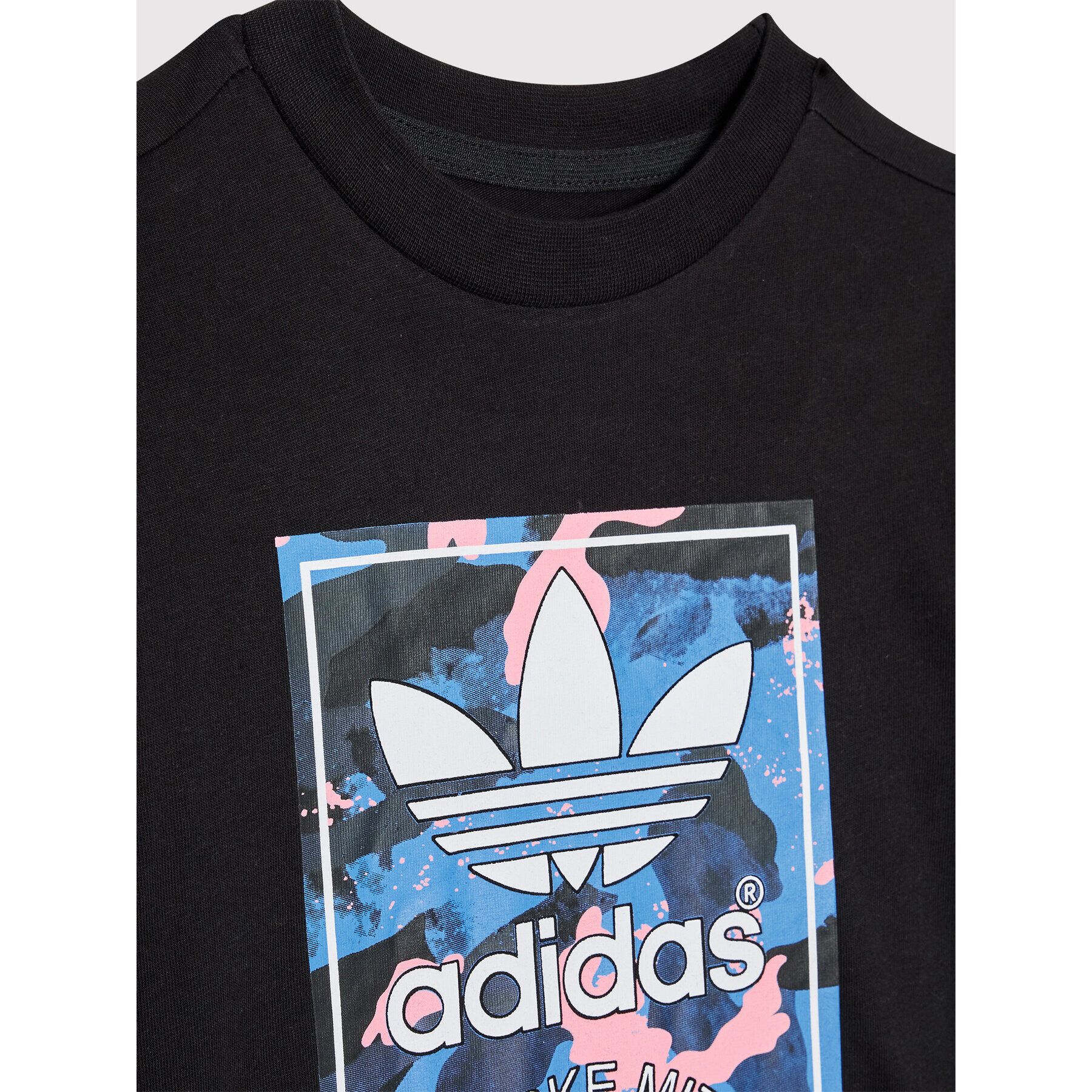 adidas Set tricou și pantaloni scurți sport Camo HK0332 Negru Regular Fit - Pled.ro