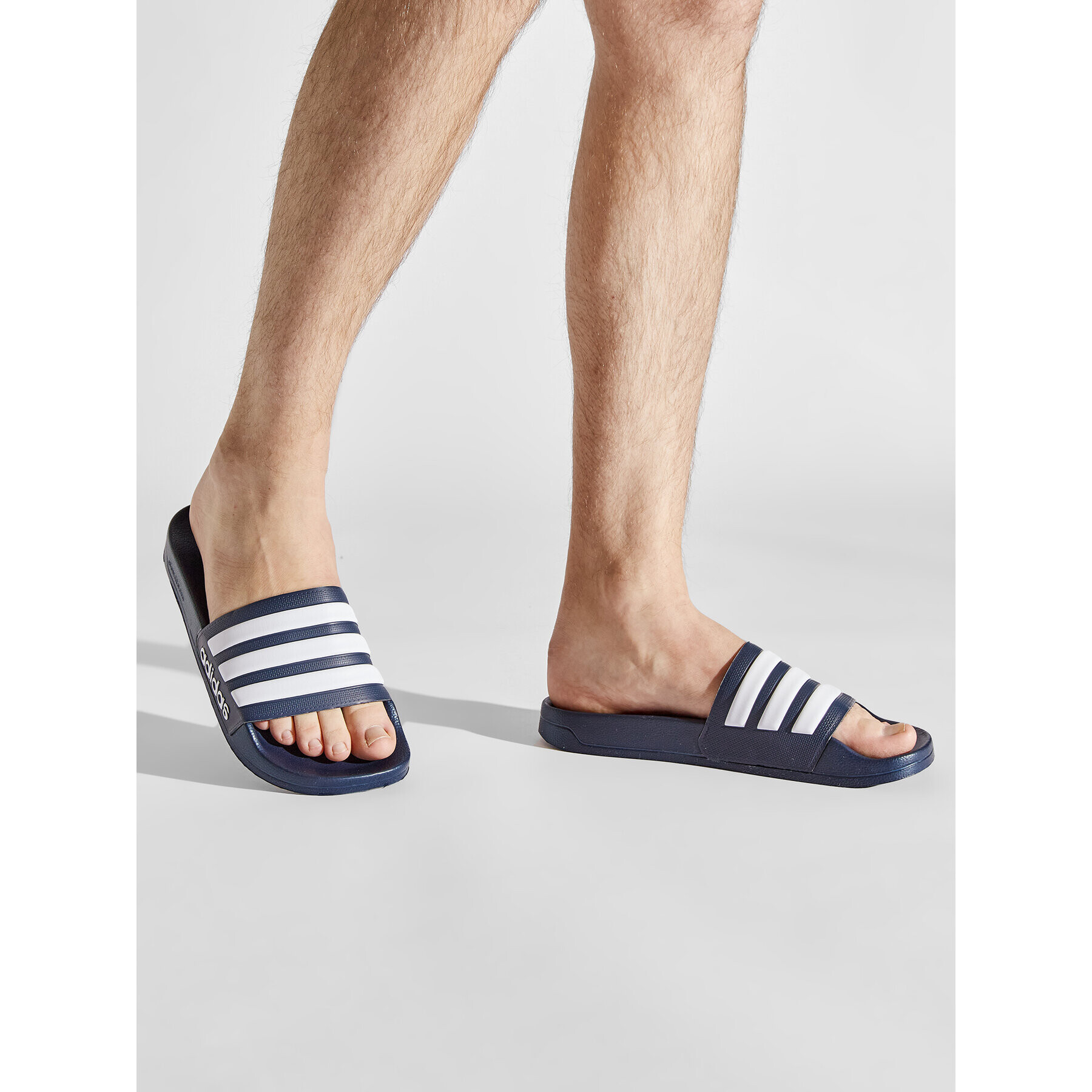 adidas Şlapi Adilette Shower GZ5920 Bleumarin - Pled.ro