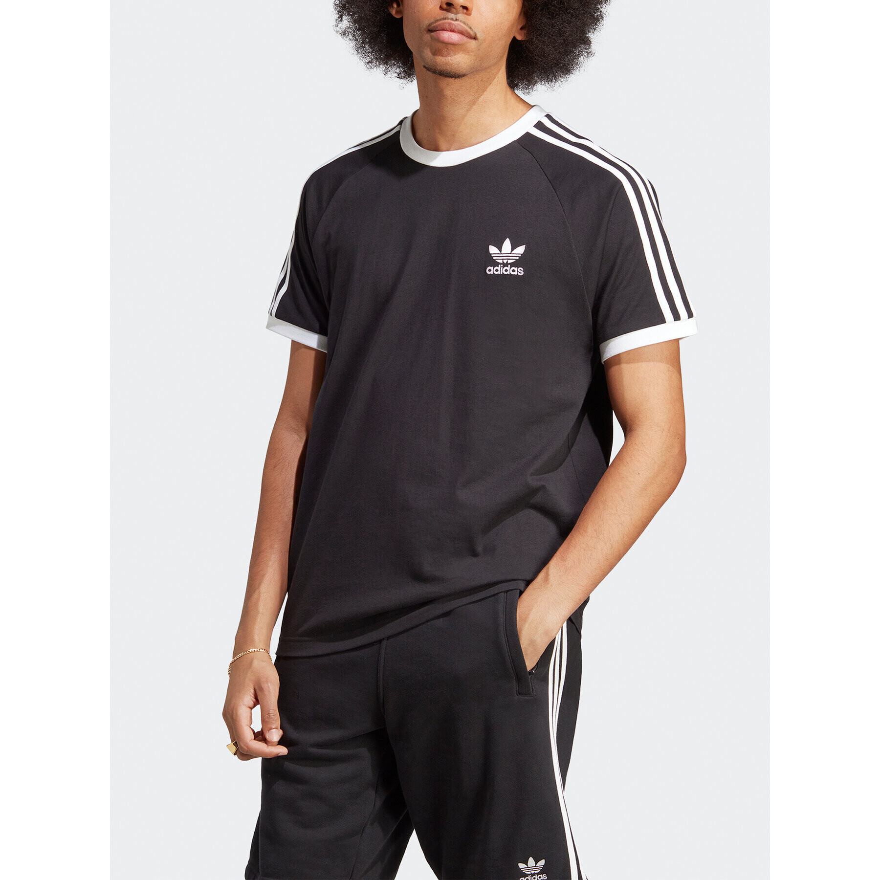 adidas Tricou Adicolor Classics 3-Stripes T-Shirt IA4845 Negru Slim Fit - Pled.ro