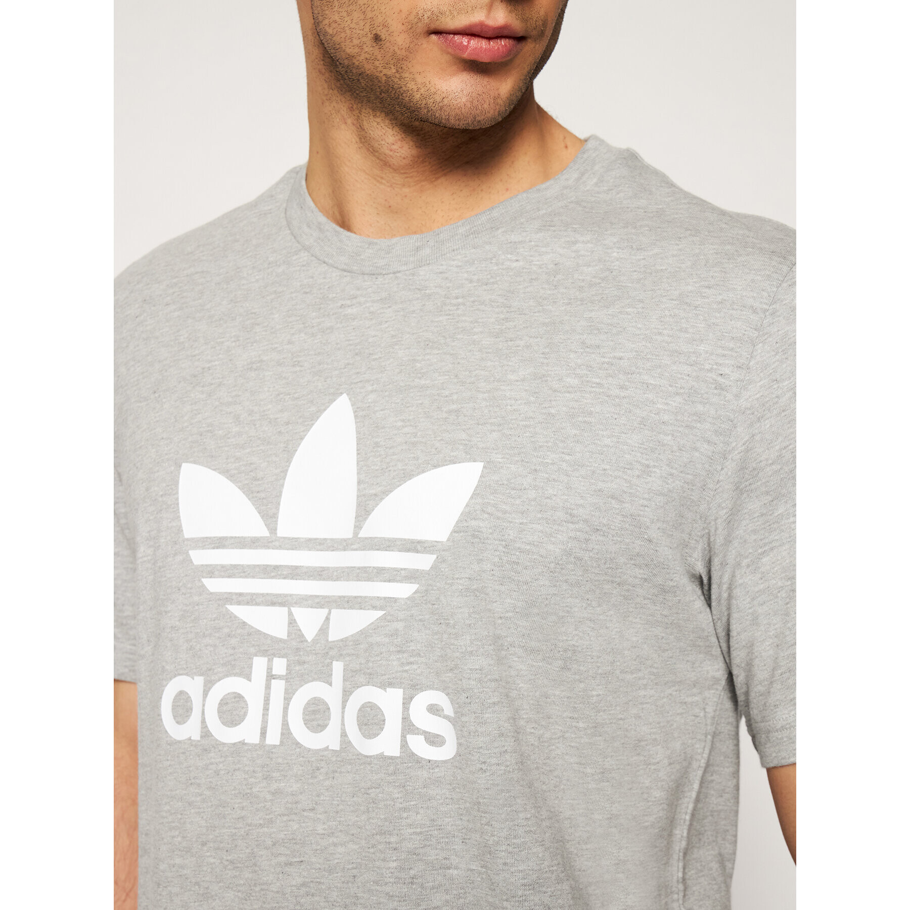 adidas Tricou adicolor Classics Trefoil GN3465 Gri Standart Fit - Pled.ro