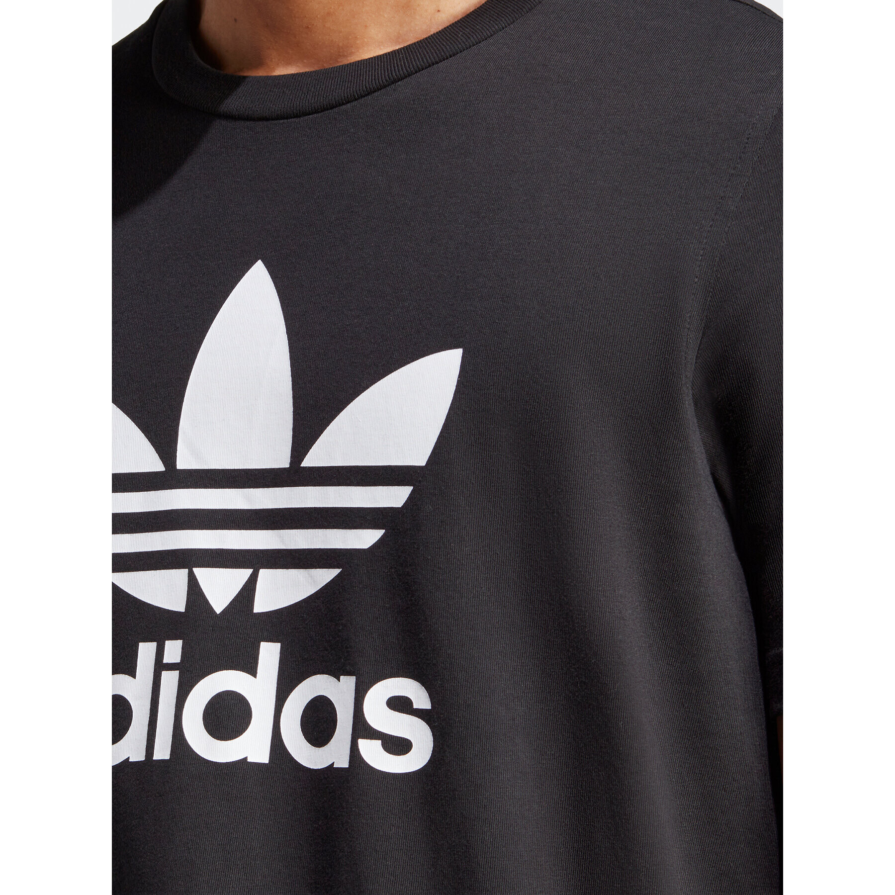 adidas Tricou Adicolor Classics Trefoil T-Shirt IA4815 Negru Regular Fit - Pled.ro