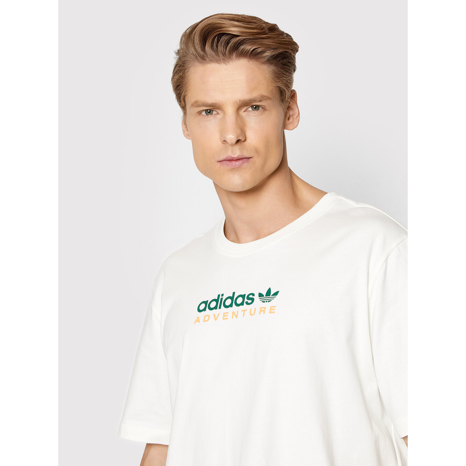 adidas Tricou Adventure Mountain SprayHF4773 Alb Relaxed Fit - Pled.ro