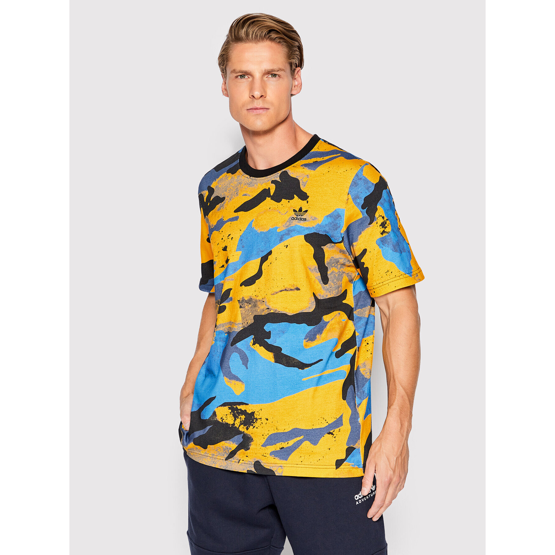 adidas Tricou Camo Series Allover Print HK2801 Colorat Regular Fit - Pled.ro